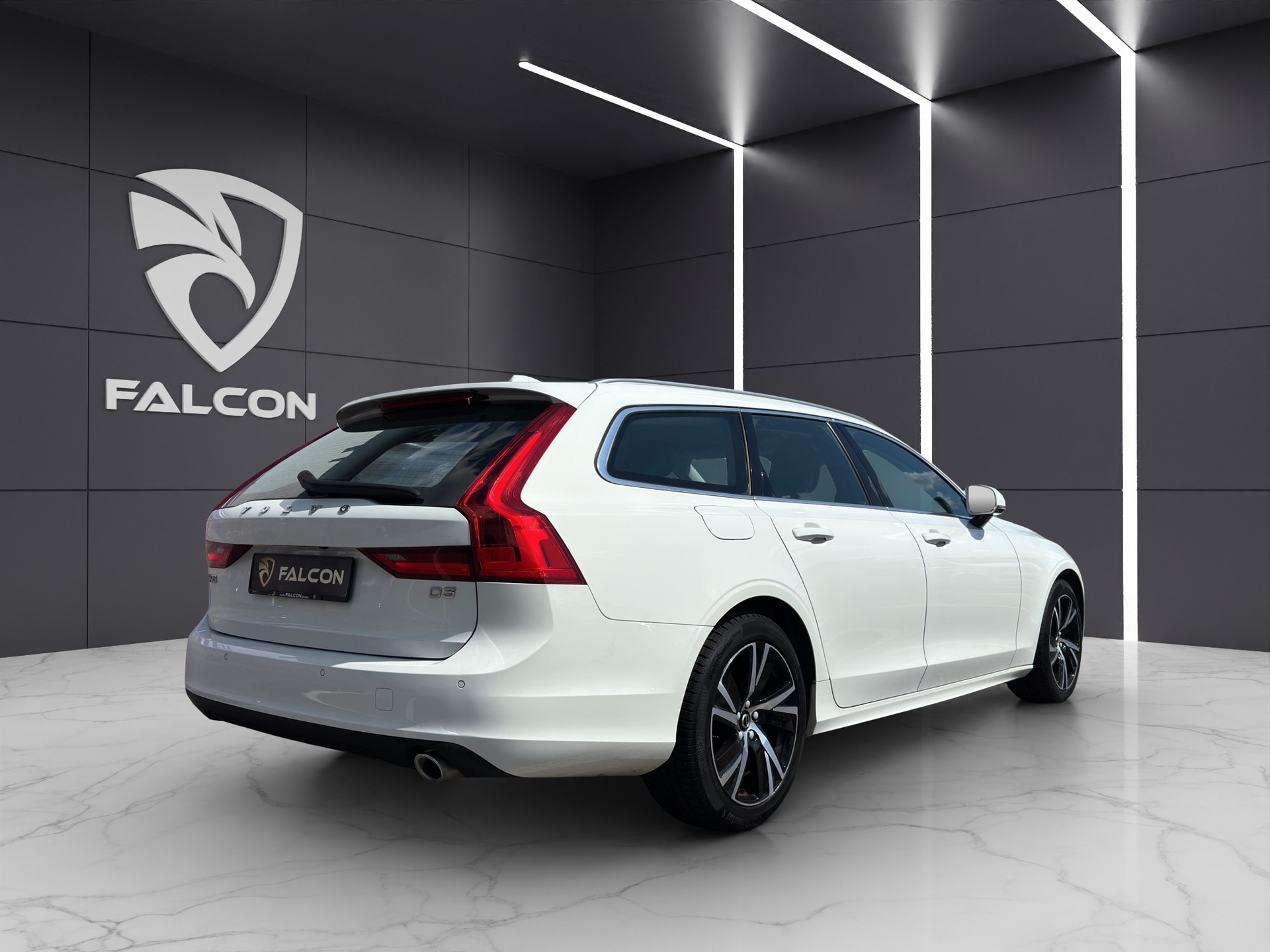 VOLVO V90 D3 Momentum Geartronic-image-5