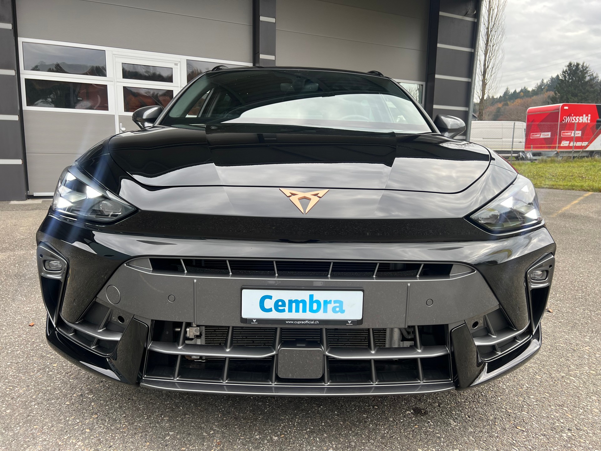 CUPRA LEON "272 PS" !! ST 1.5 E.-HYBRID pHEV. VZ-DSG. CH WAGEN !! AMAG VOLLGARANTIE. TOP AUSSTATTUNG.-image-6