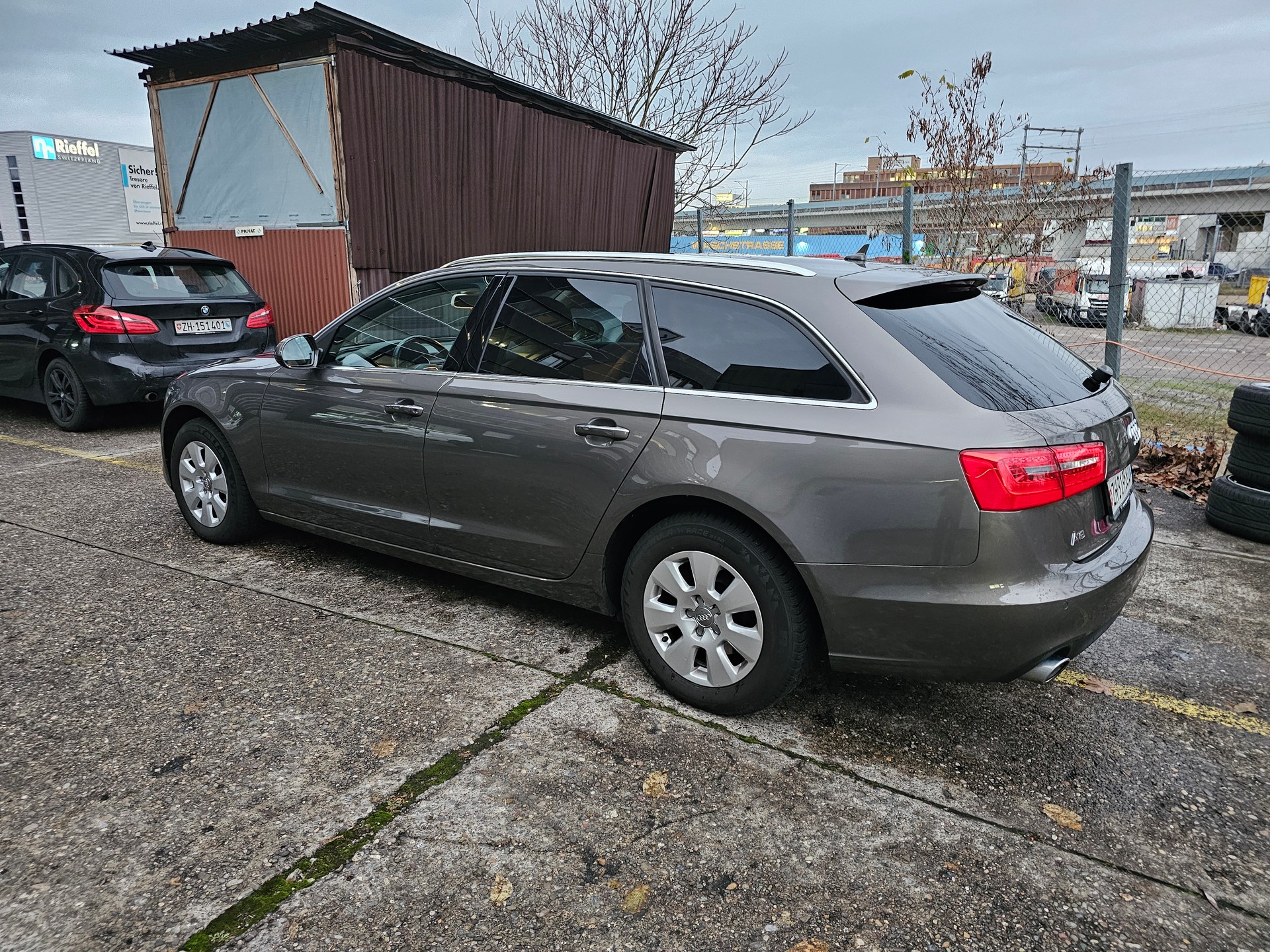 AUDI Audi A6 quattro S-tronic-image-5