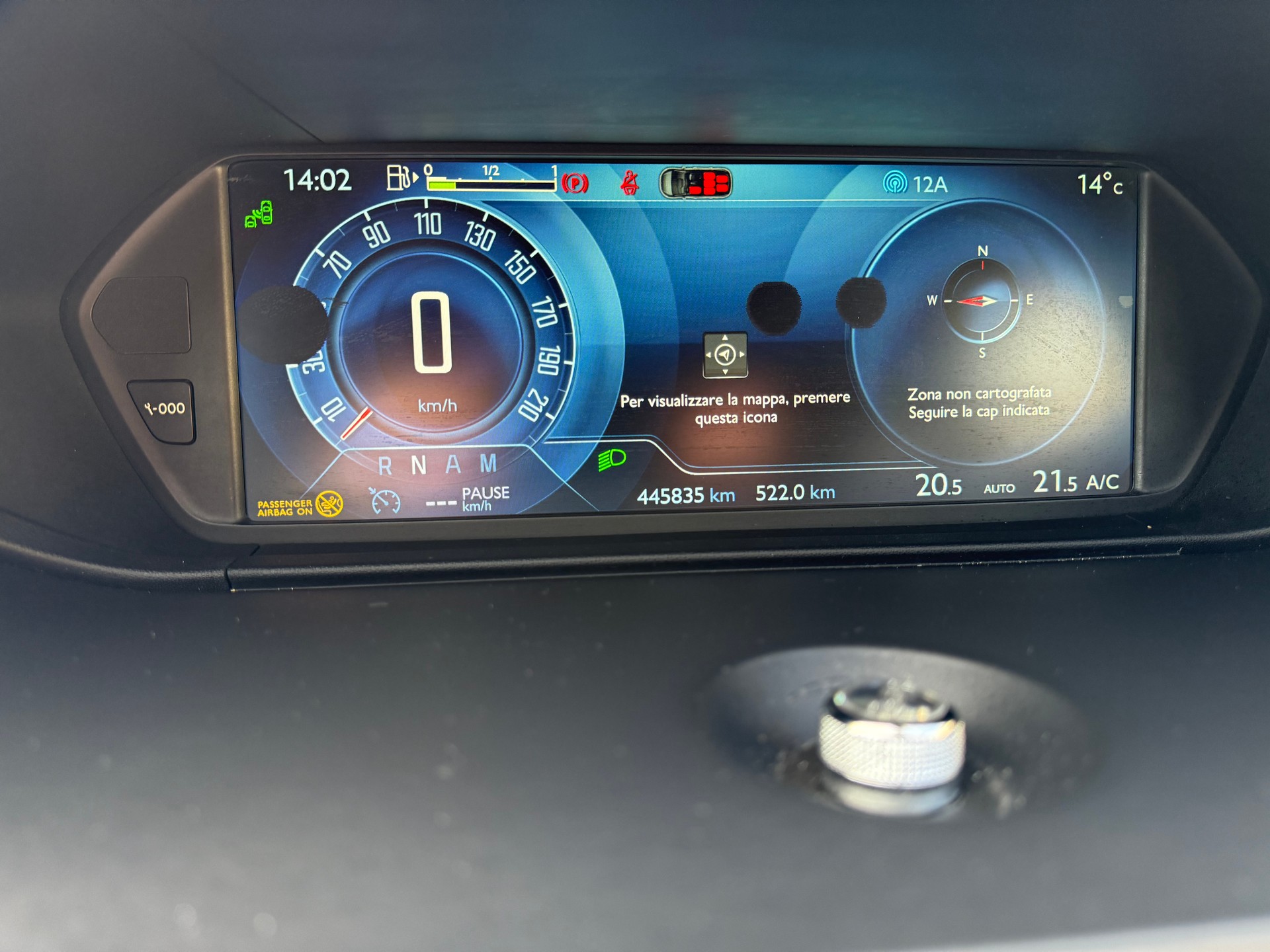 CITROEN Grand C4 Picasso 1.6 e-HDi Exclusive EGS6-image-6