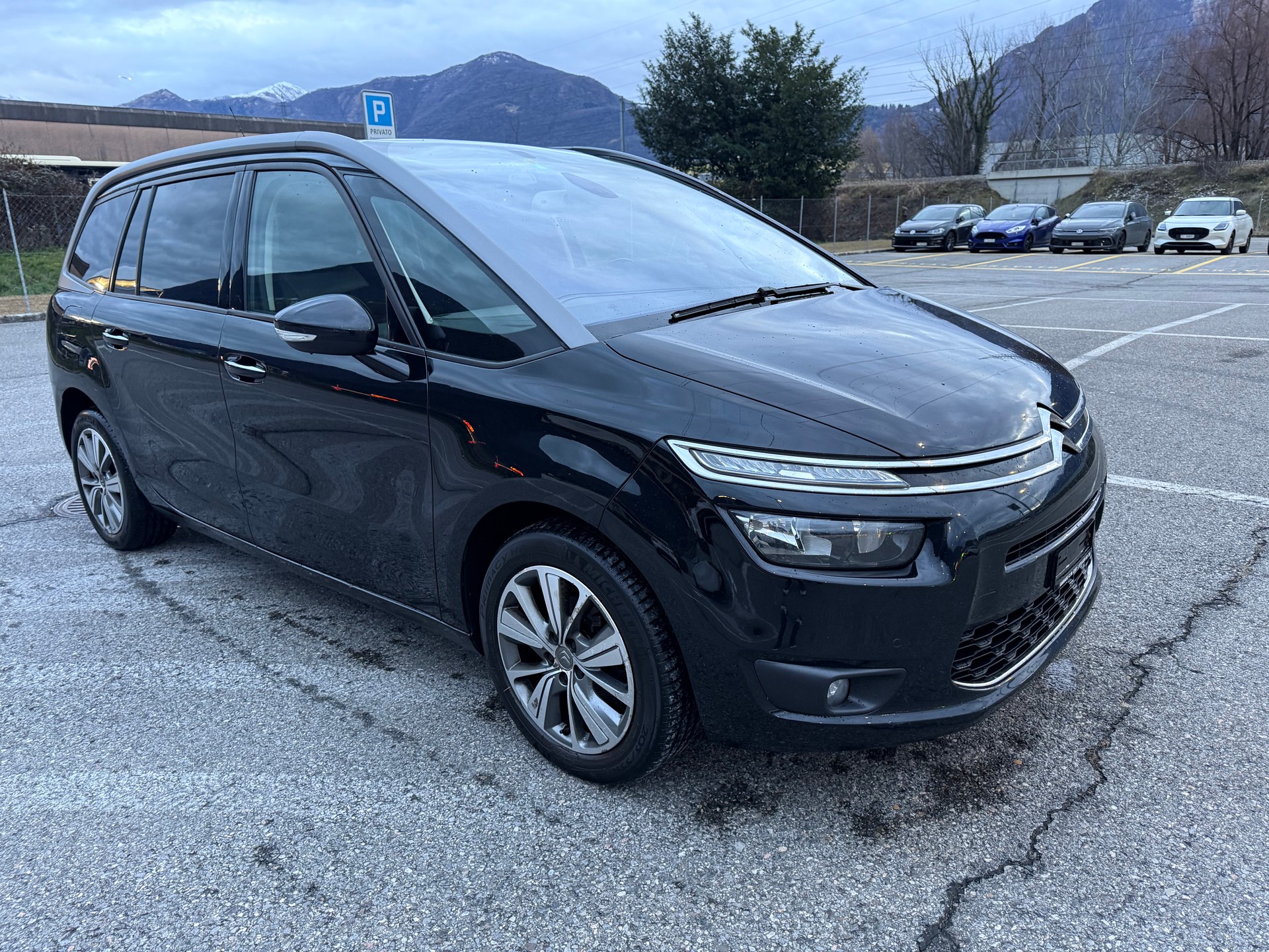 CITROEN Grand C4 Picasso 1.6 e-HDi Exclusive EGS6-image-2