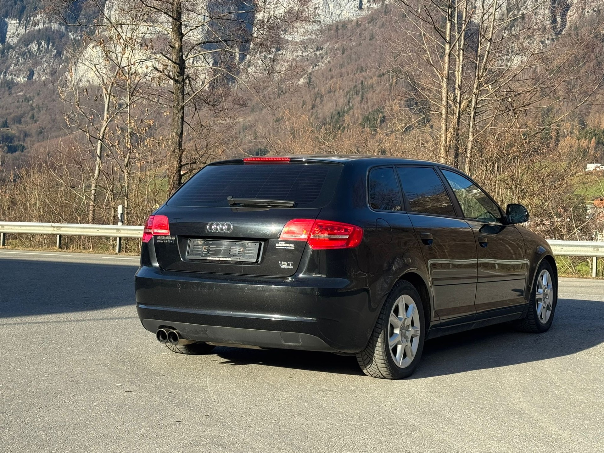 AUDI A3 Sportback 1.8 TFSI Ambiente quattro-image-7