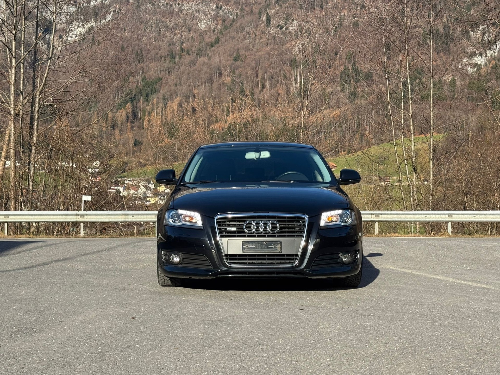 AUDI A3 Sportback 1.8 TFSI Ambiente quattro-image-0