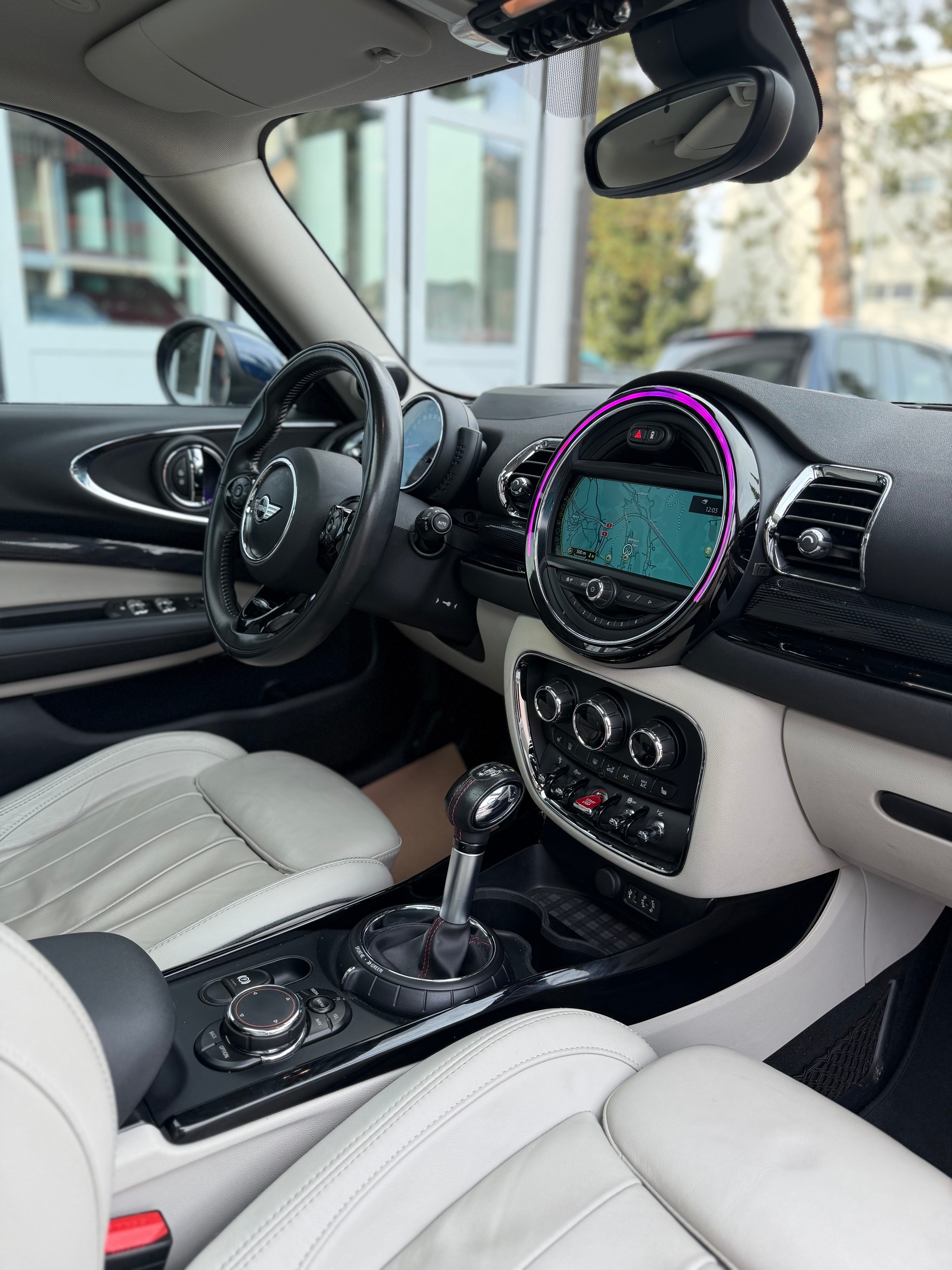 MINI Clubman Cooper S ALL4 Steptronic-image-4