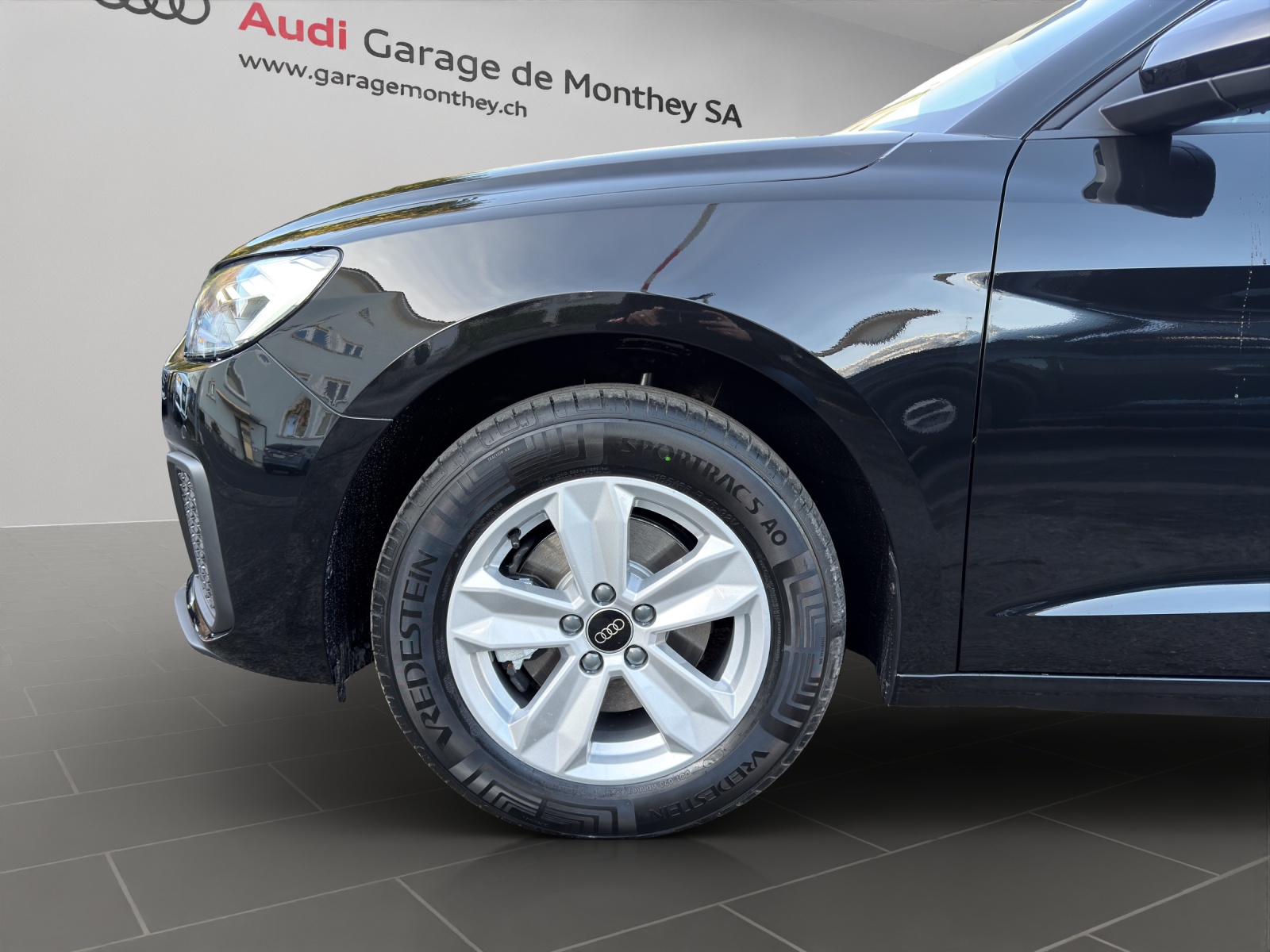 AUDI A1 Sportback 30 TFSI Attraction S-tronic-image-9