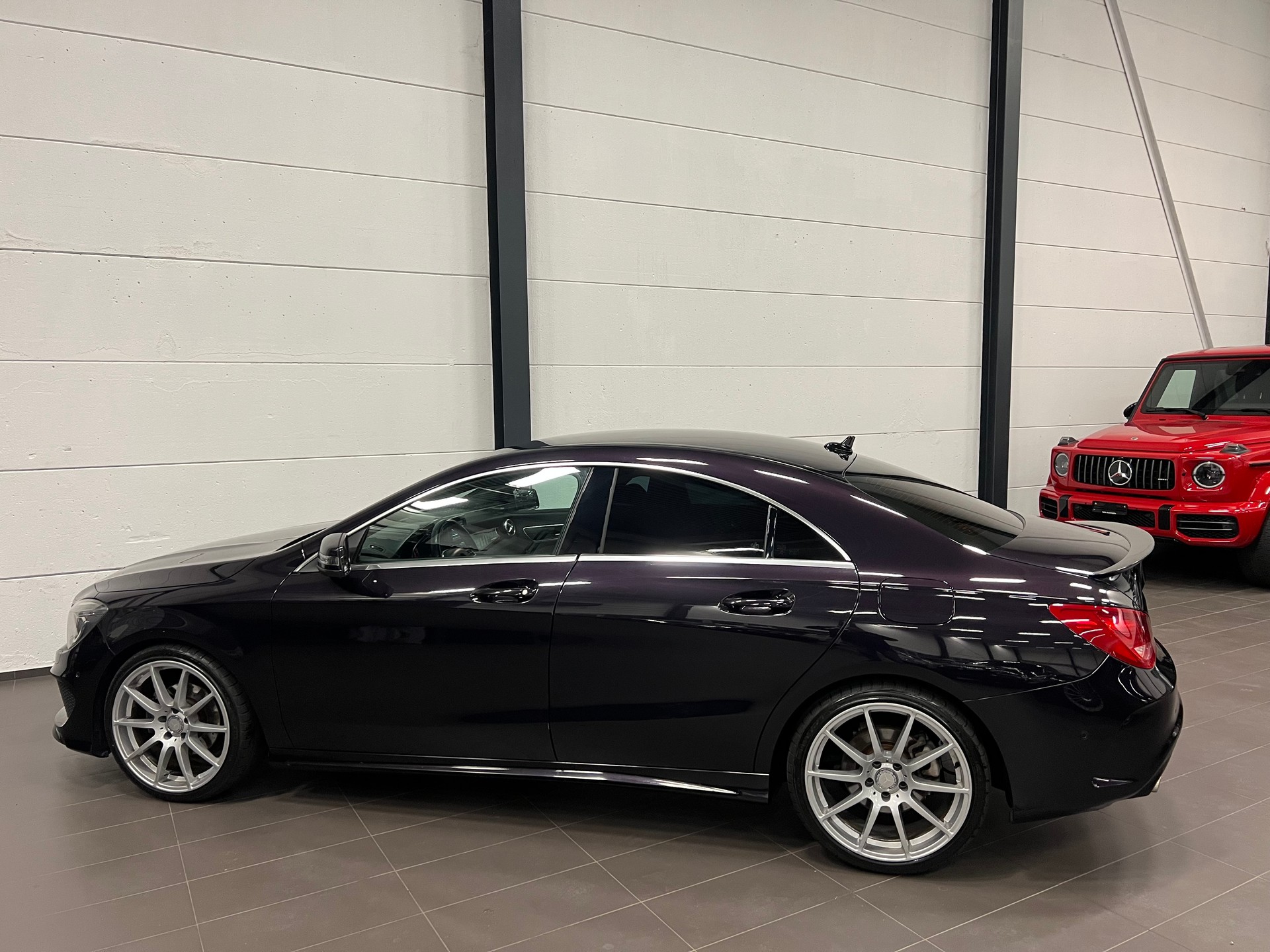 MERCEDES-BENZ CLA 180 AMG Line-image-11