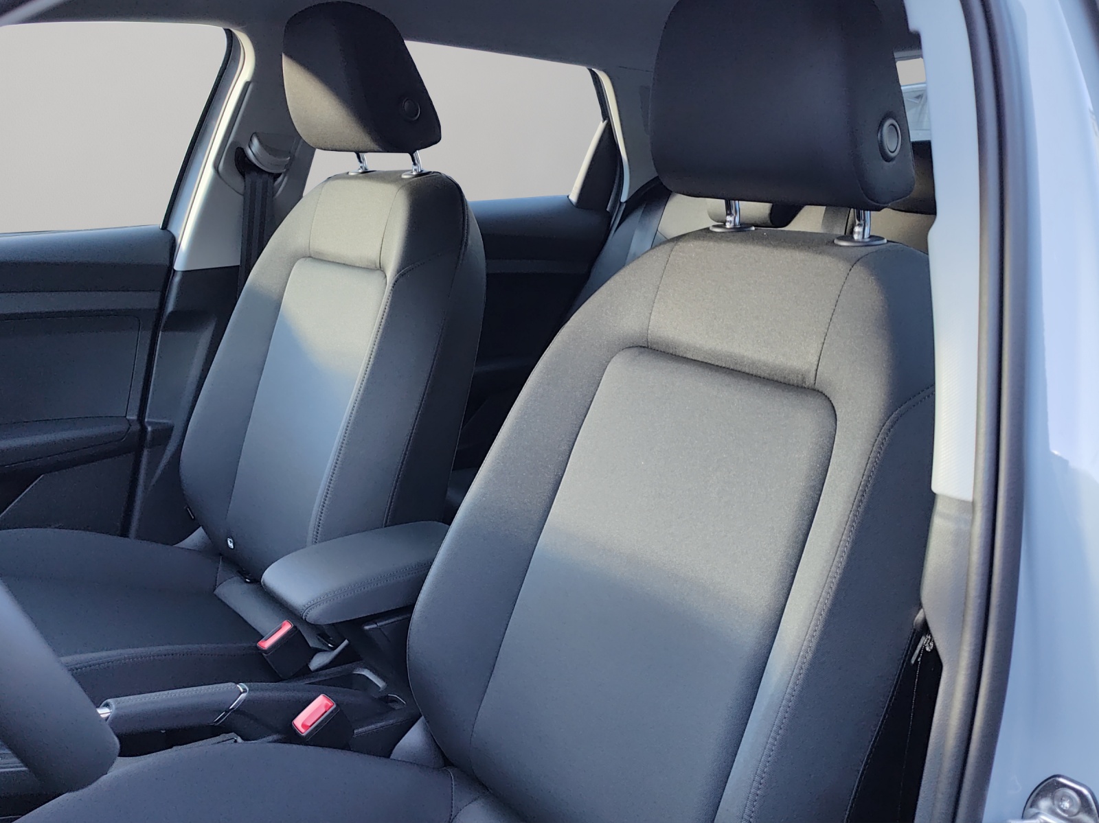 AUDI A1 Sportback 30 TFSI Attraction S-tronic-image-9