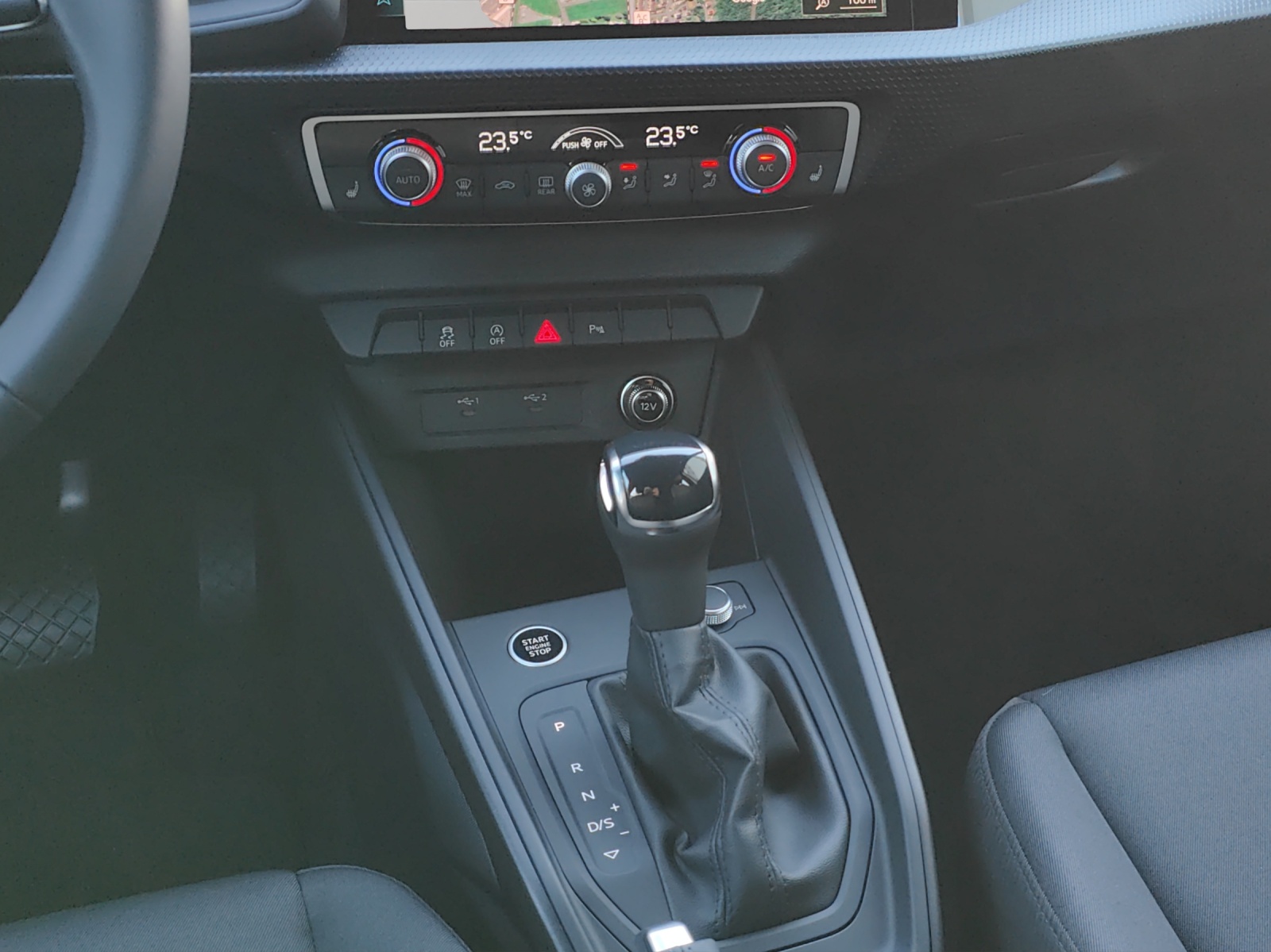 AUDI A1 Sportback 30 TFSI Attraction S-tronic-image-12