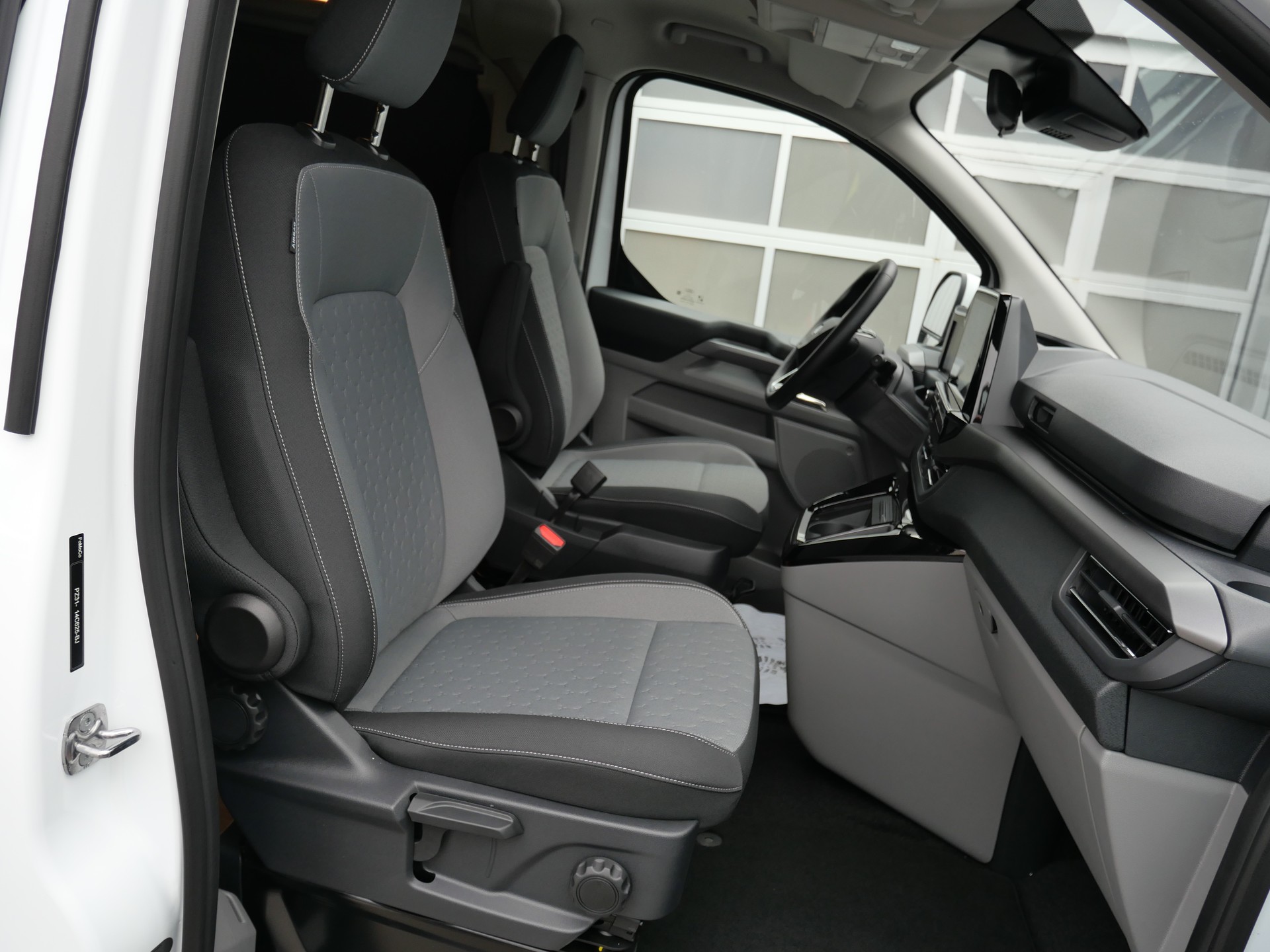 FORD Tourneo Custom Nugget Westfalia-image-22