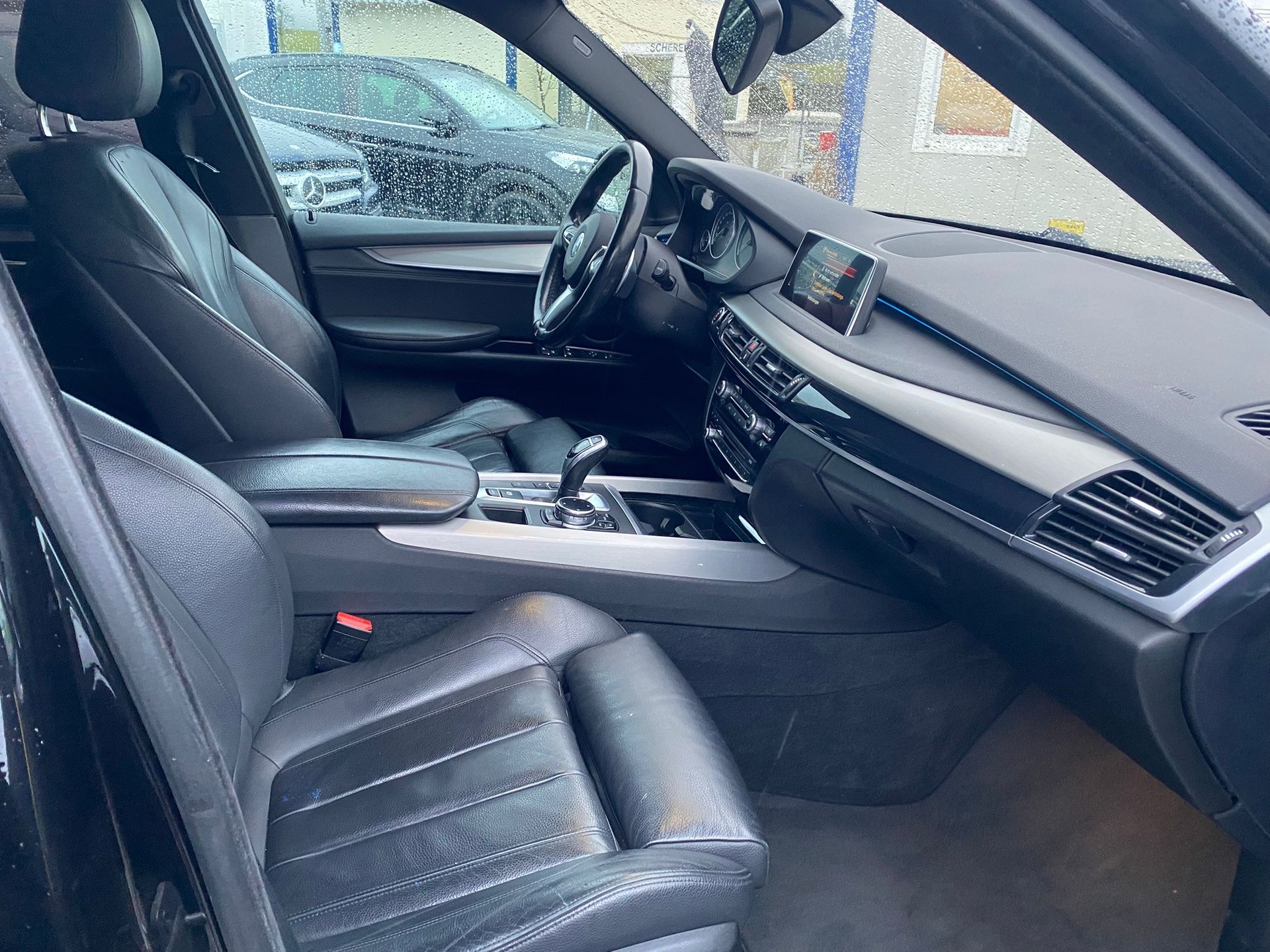 BMW X5 xDrive 25d Steptronic-image-10