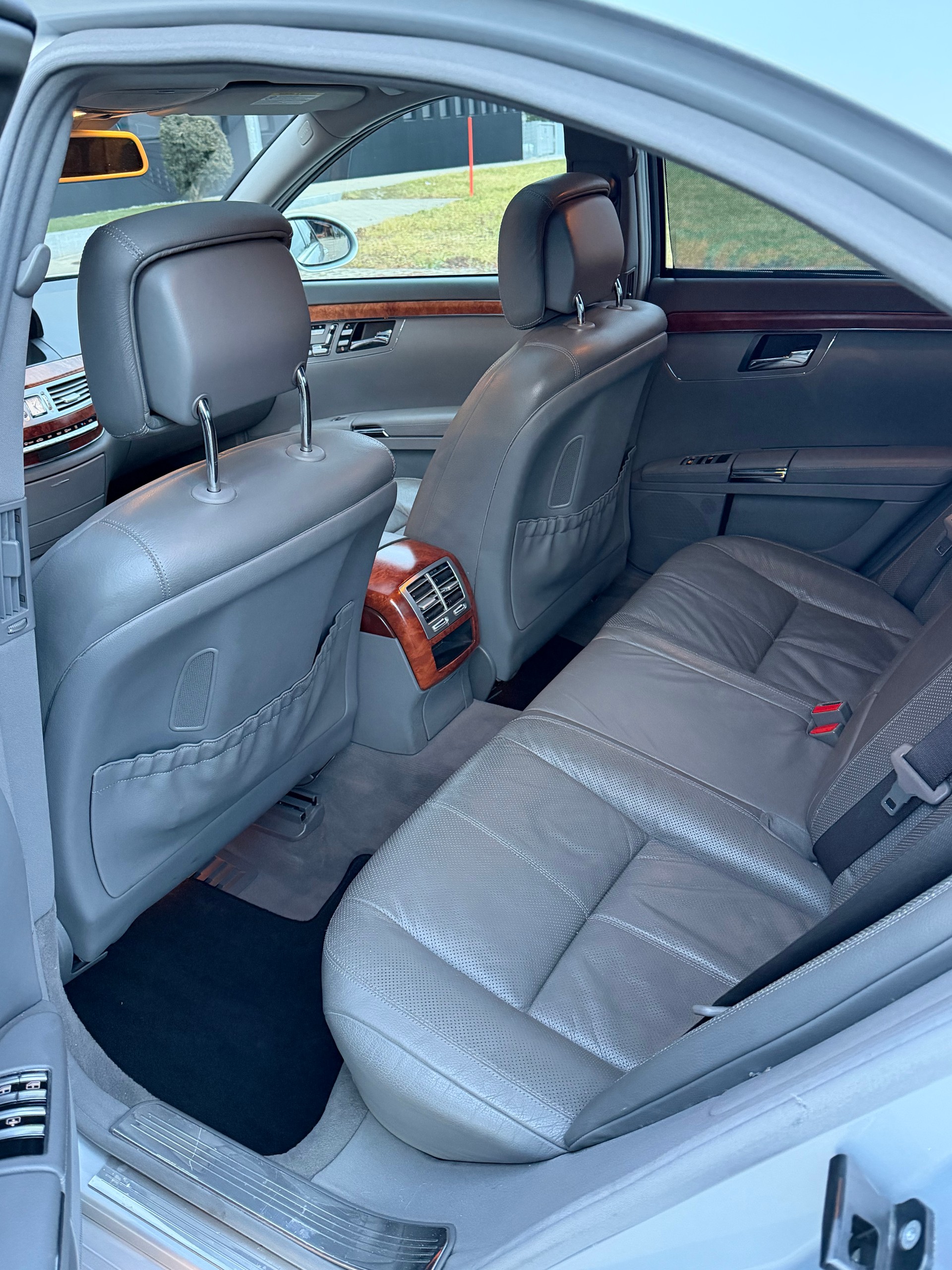 MERCEDES-BENZ S 450 L 4Matic 7G-Tronic-image-9