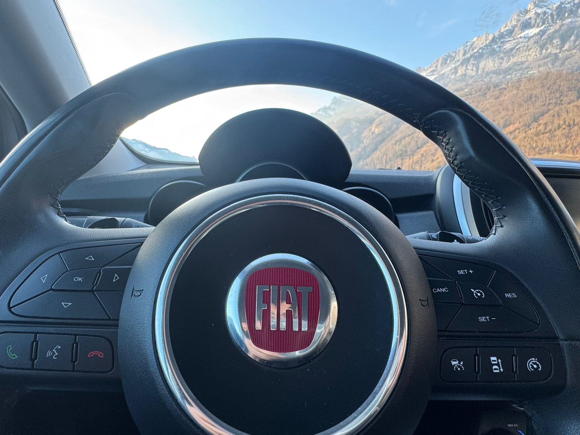 FIAT 500X 1.4T Cross Plus 4x4 Automatic-image-18