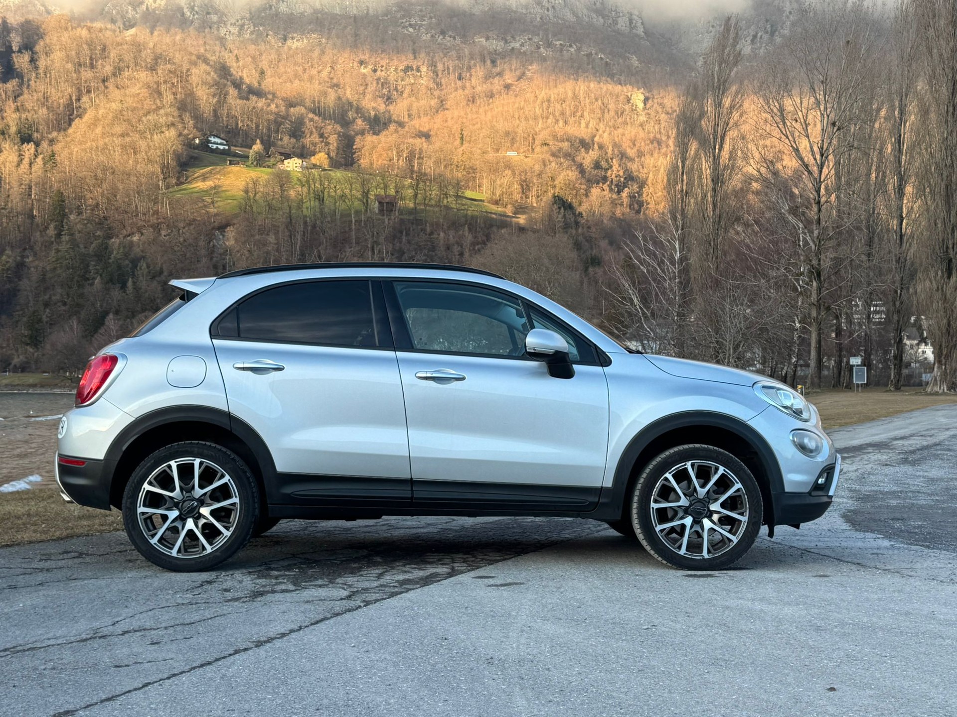FIAT 500X 1.4T Cross Plus 4x4 Automatic-image-3