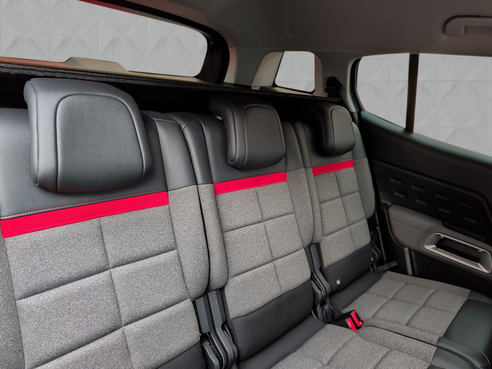 CITROEN C5 Aircross 1.5 BlueHD Feel EAT8-image-11