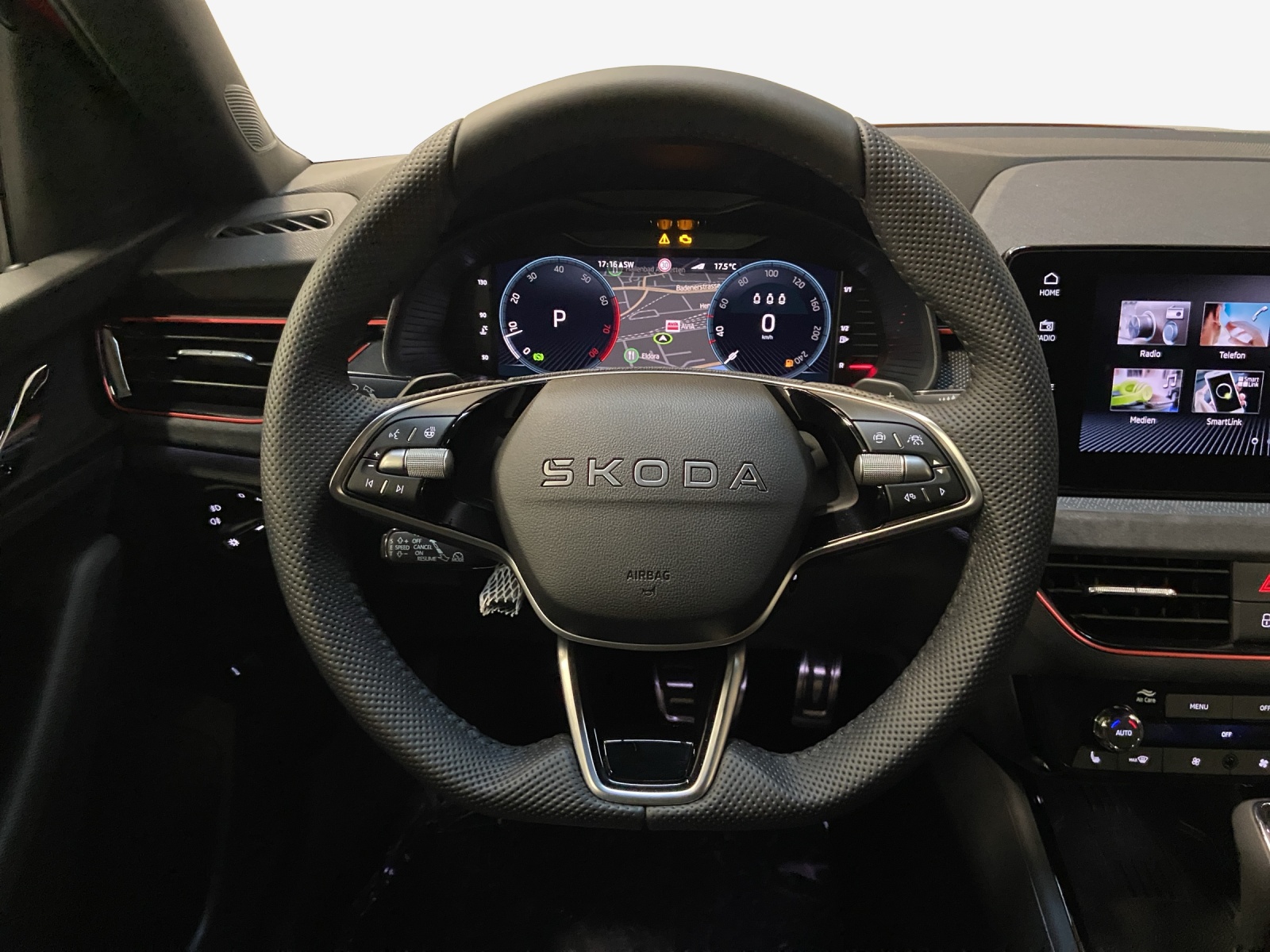 SKODA Kamiq 1.5 TSI Dynamic DSG-image-14