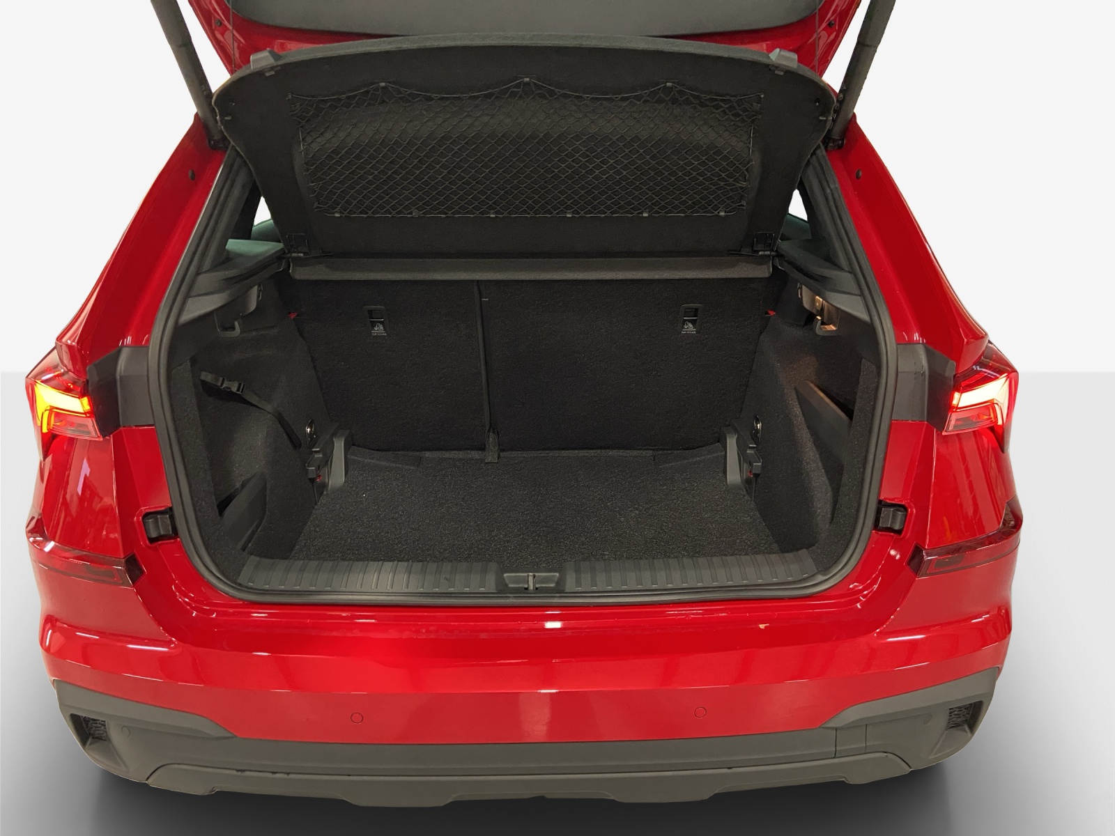 SKODA Kamiq 1.5 TSI Dynamic DSG-image-12