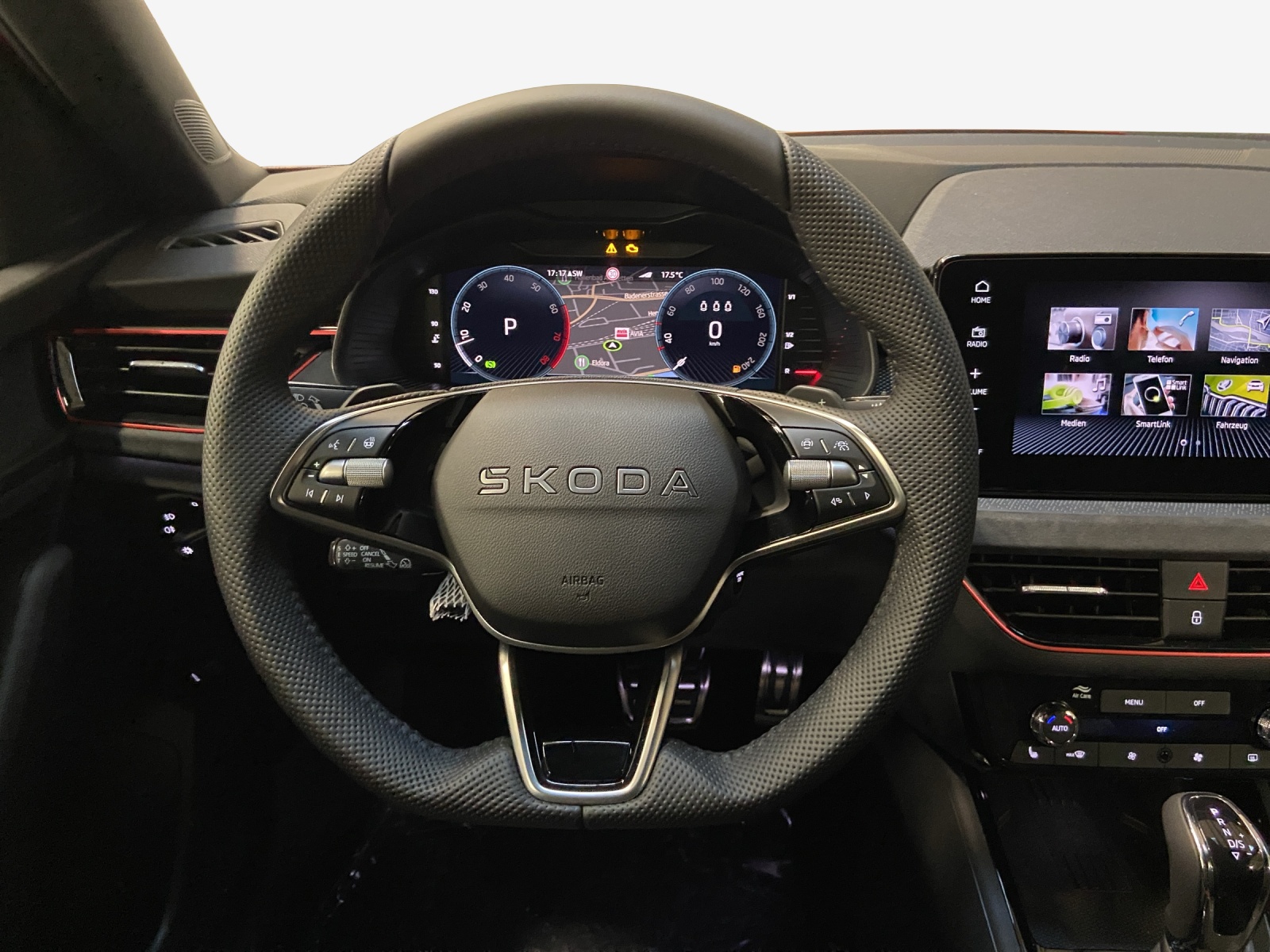 SKODA Kamiq 1.5 TSI Dynamic DSG-image-9