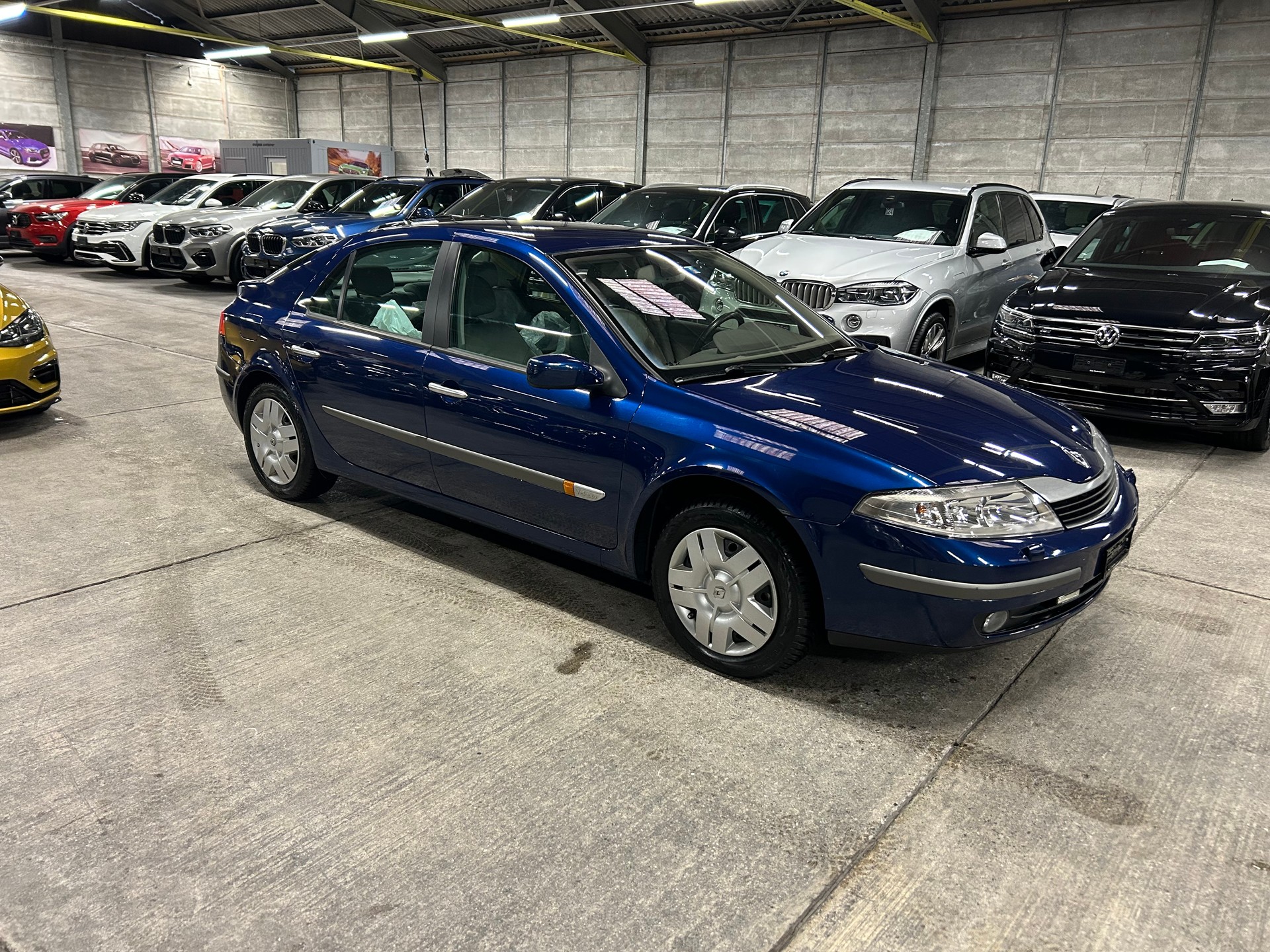 RENAULT Laguna 3.0 V6 24V Initiale Automatic-image-1