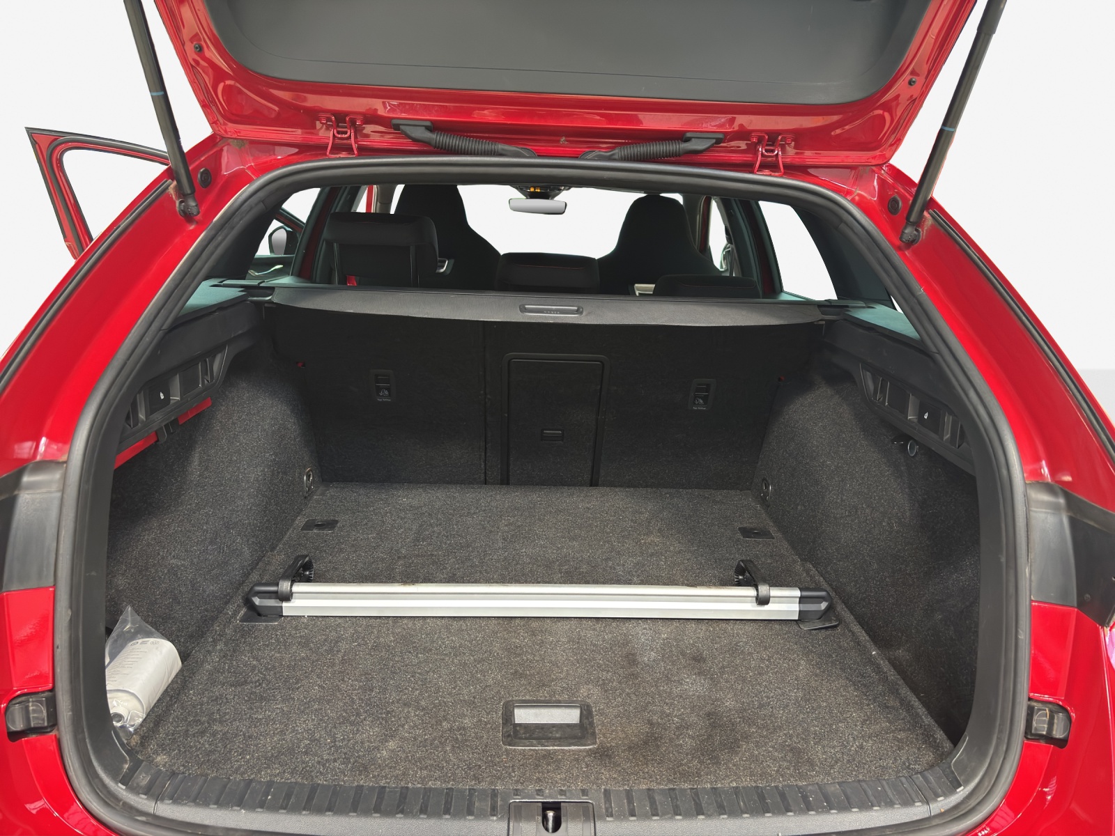 SKODA Octavia Combi 2.0 TDI DSG RS 4x4-image-12