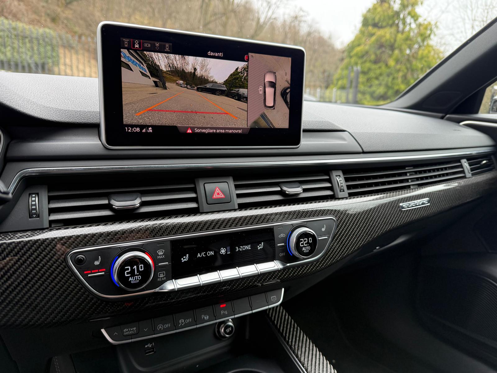 AUDI RS4 Avant 2.9 TFSI quattro tiptronic-image-9