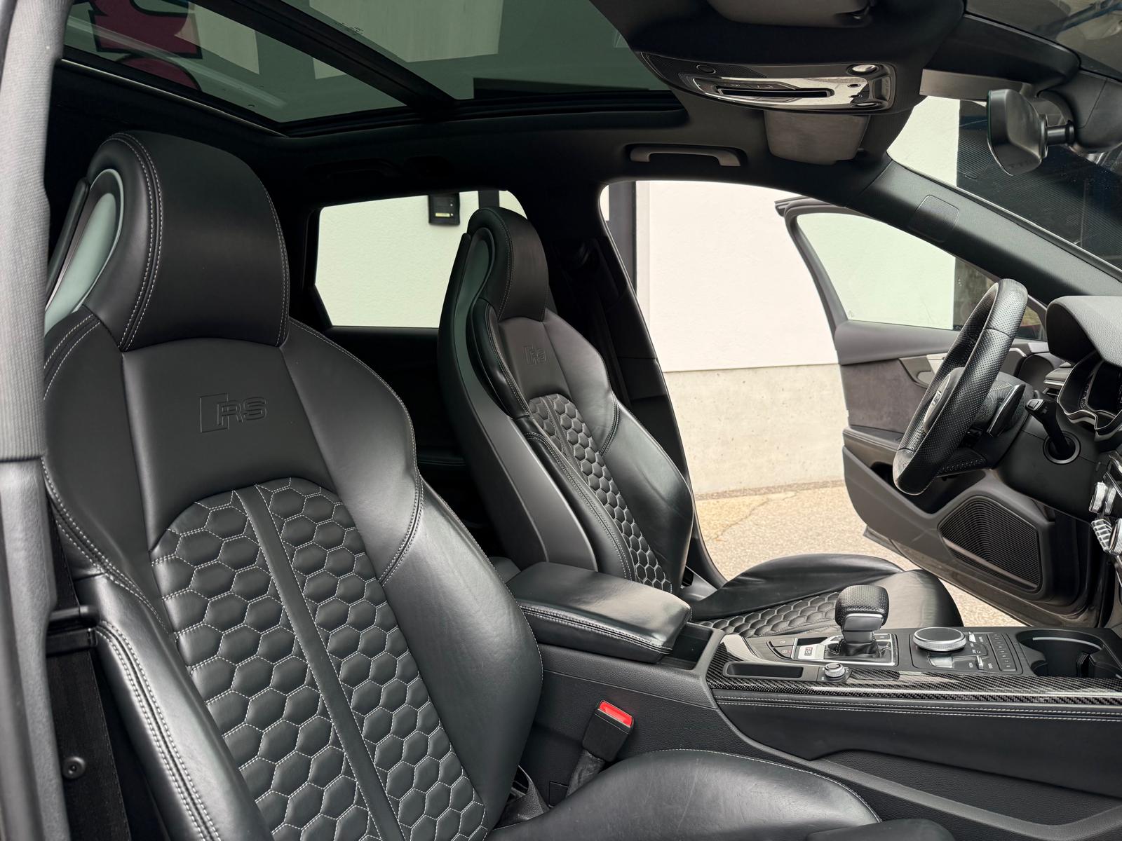 AUDI RS4 Avant 2.9 TFSI quattro tiptronic-image-6