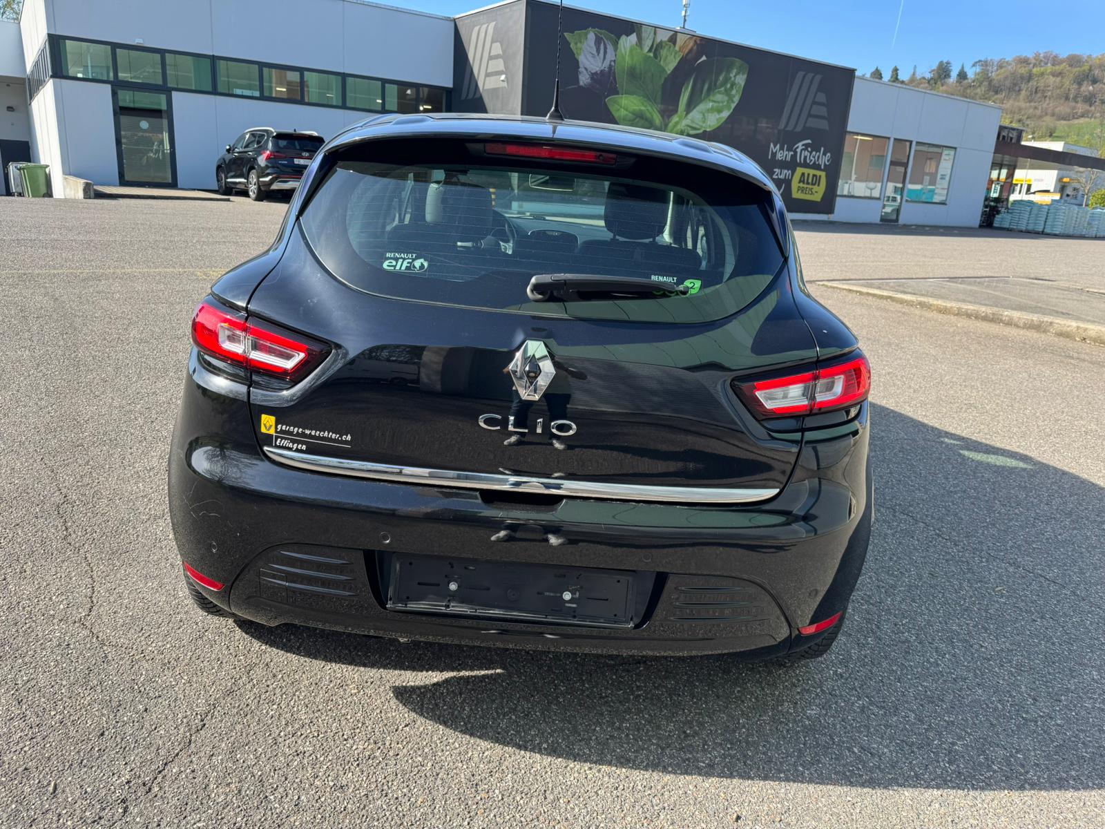 RENAULT Clio 1.2 16V T Zen-image-3
