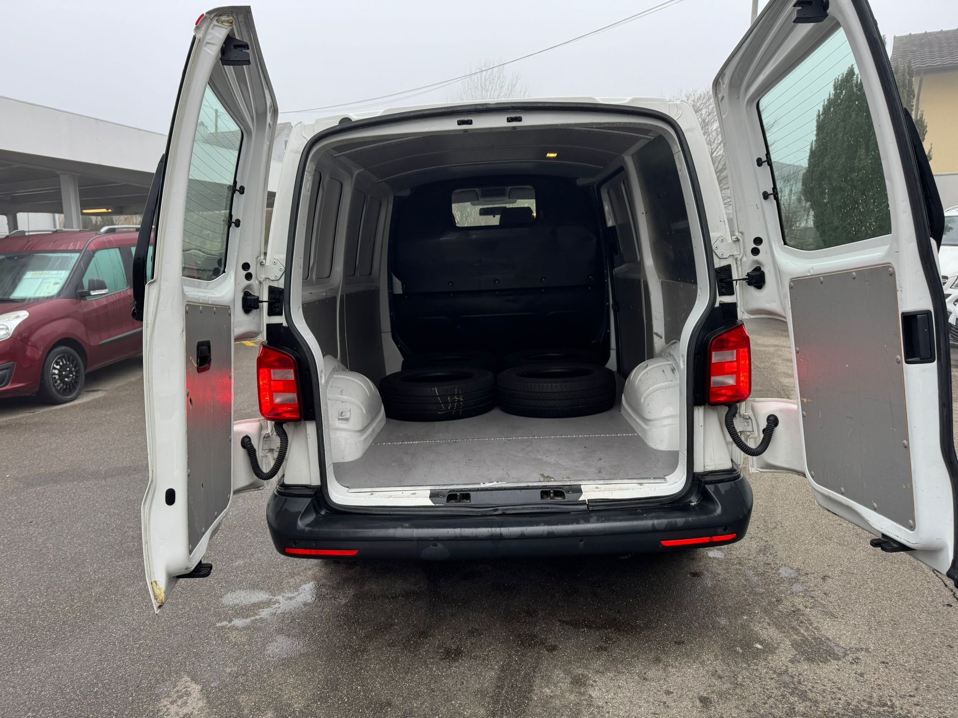 VW T6 2.0 TDI-image-9