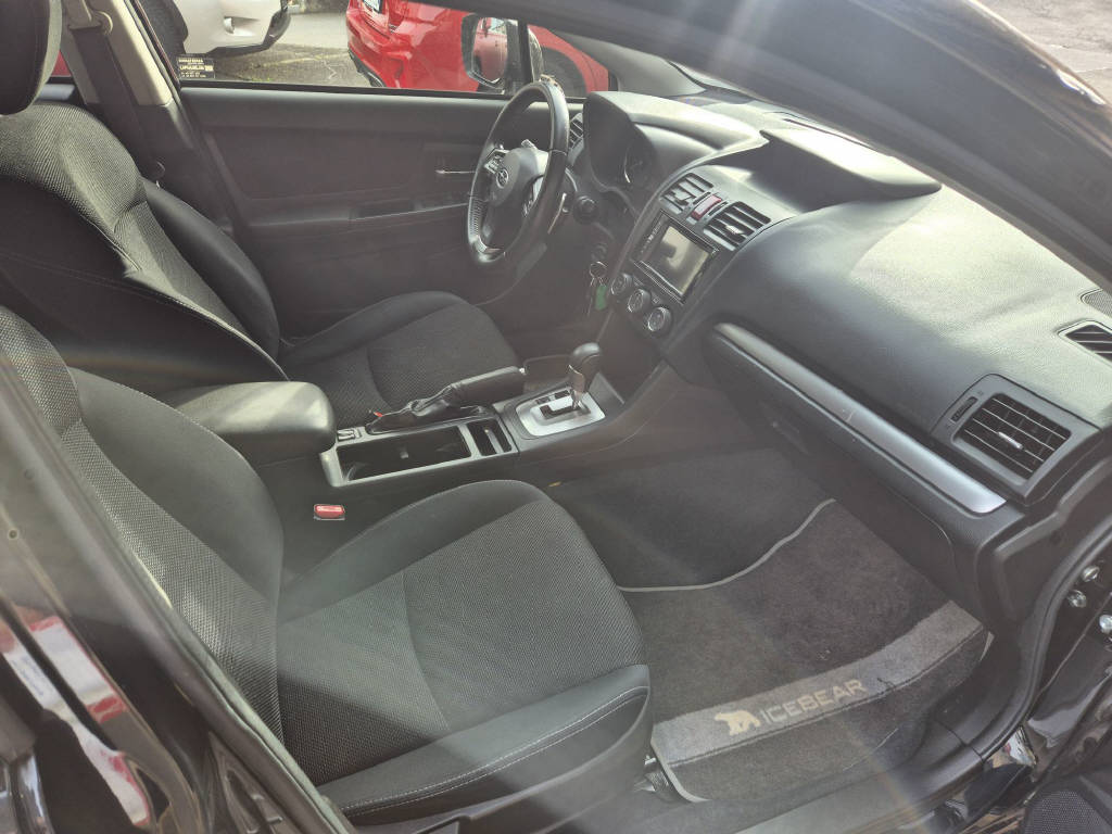 SUBARU XV 2.0i Swiss Two-image-7