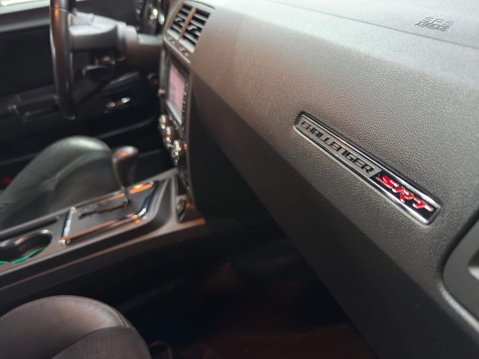 DODGE SRT8-image-23