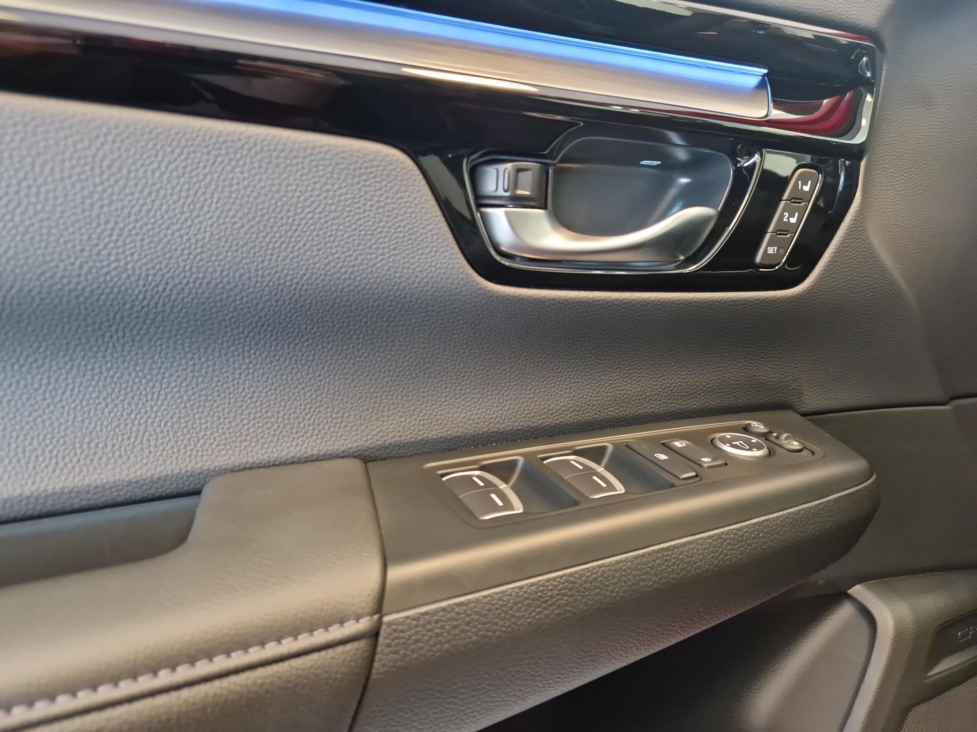 HONDA CR-V 2.0 i-MMD Advance 4WD-image-8