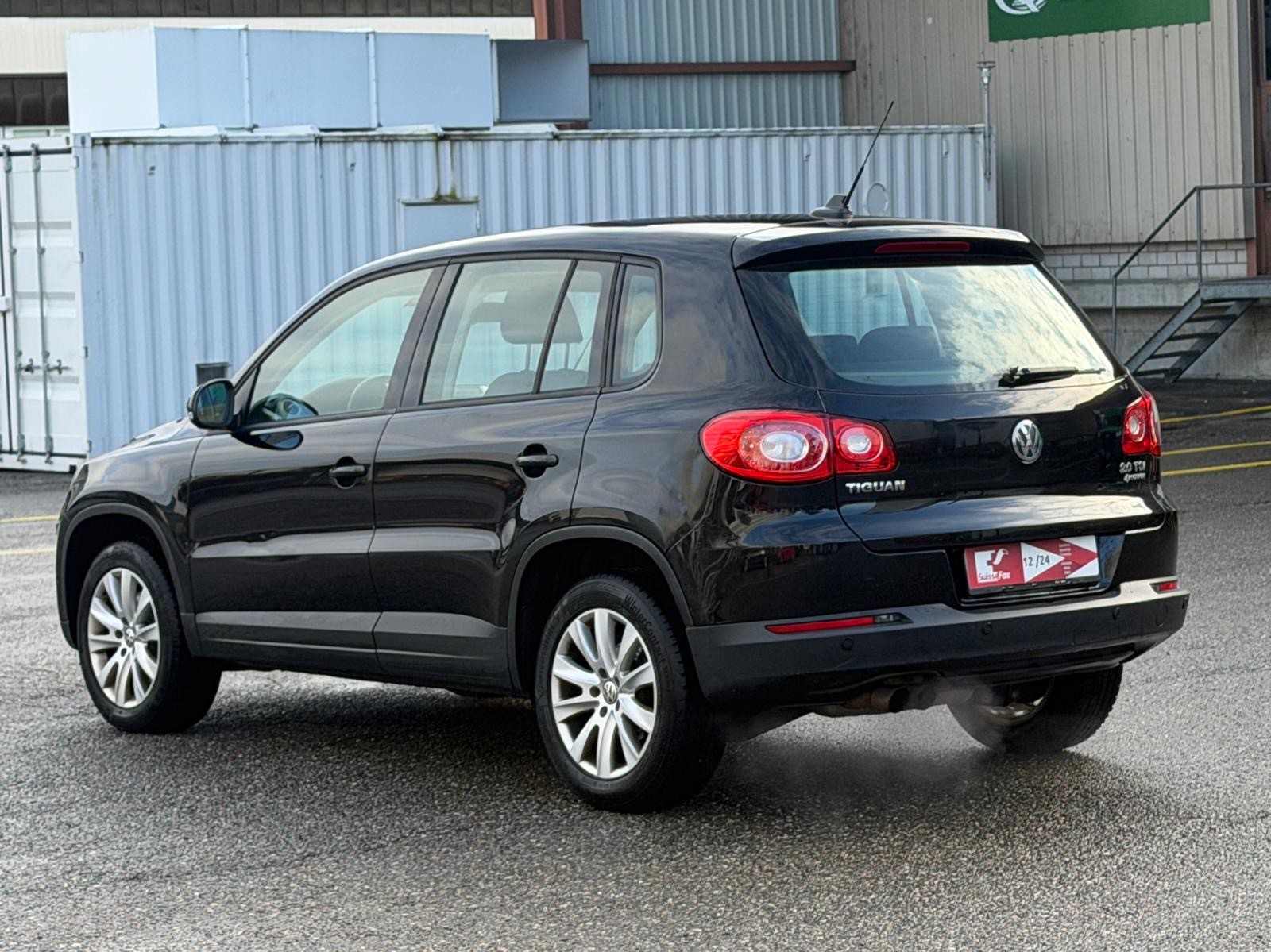 VW Tiguan 2.0 TSI Trend&Fun DSG-image-3