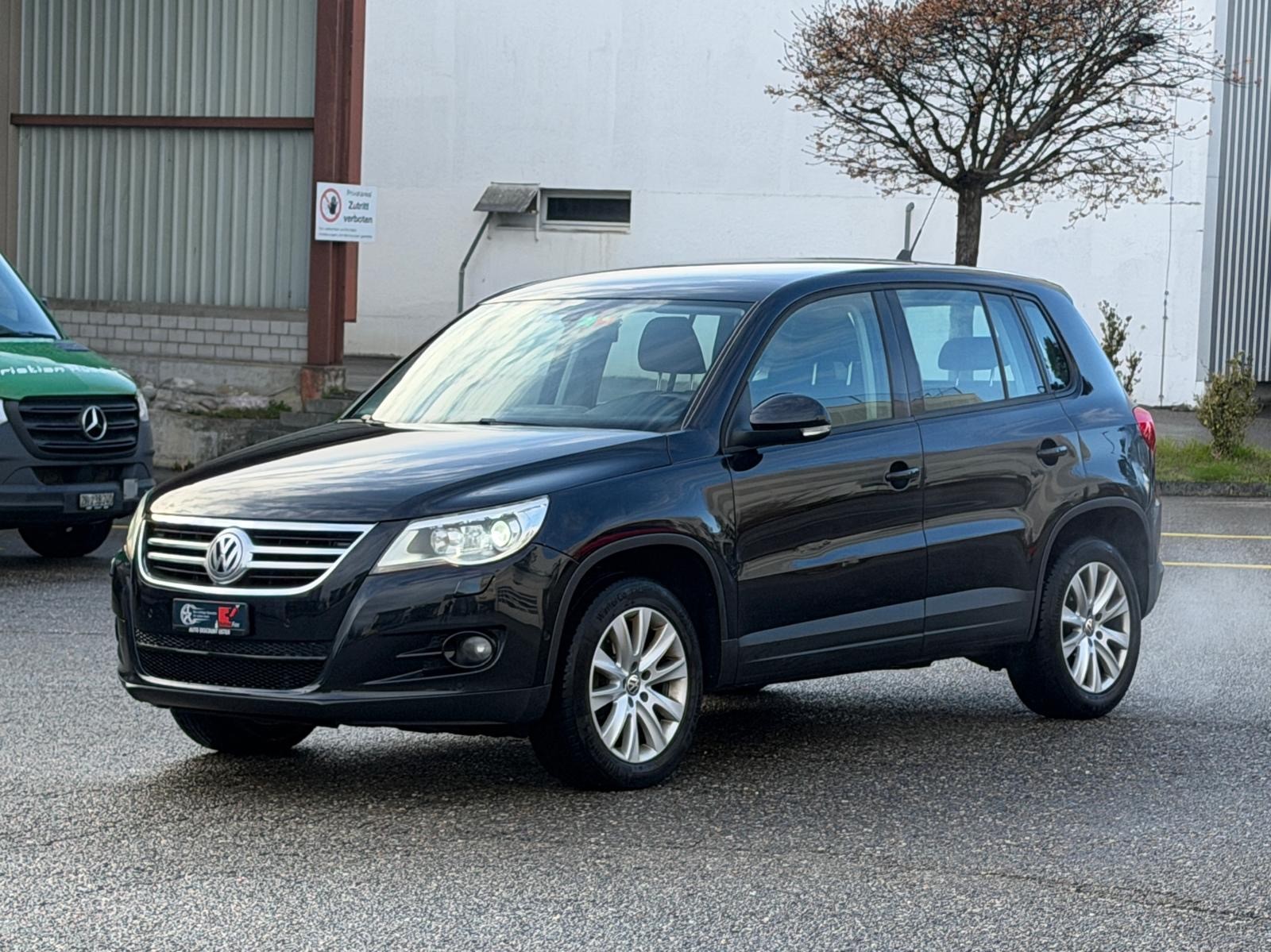 VW Tiguan 2.0 TSI Trend&Fun DSG-image-2