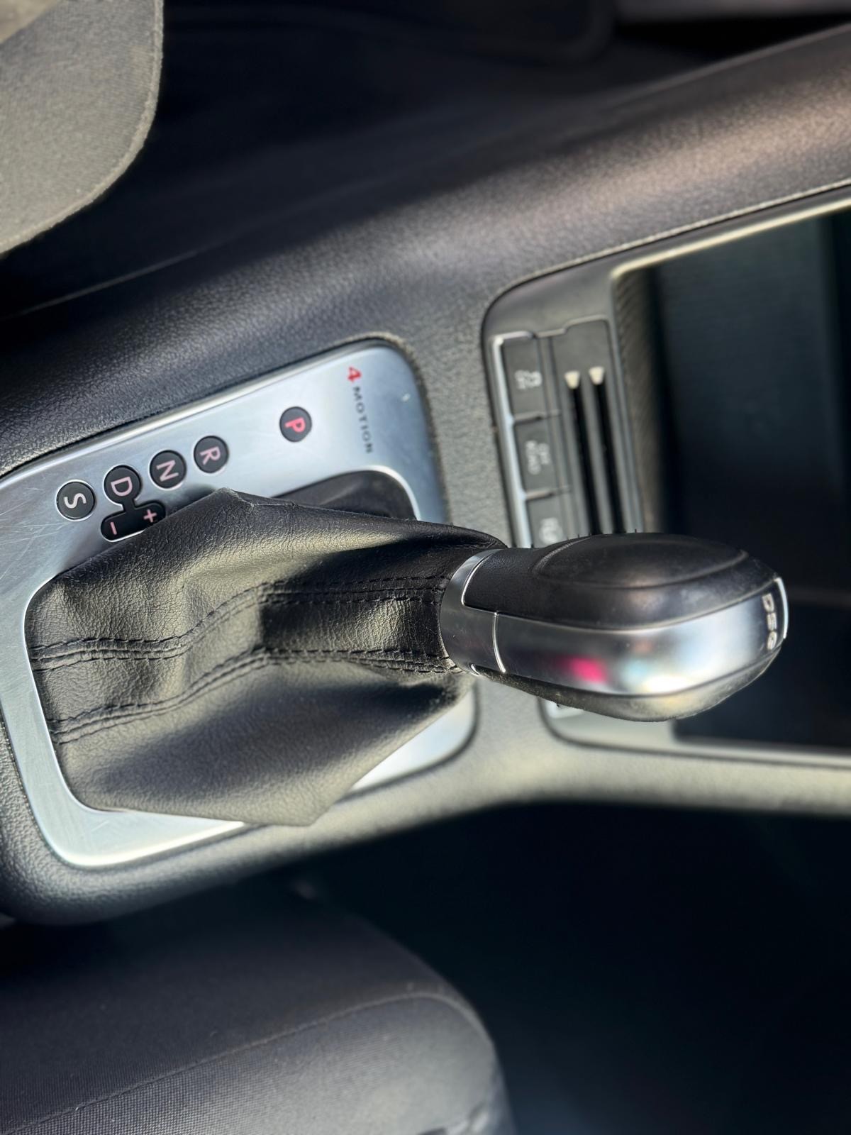 VW Tiguan 2.0 TSI Trend&Fun DSG-image-10