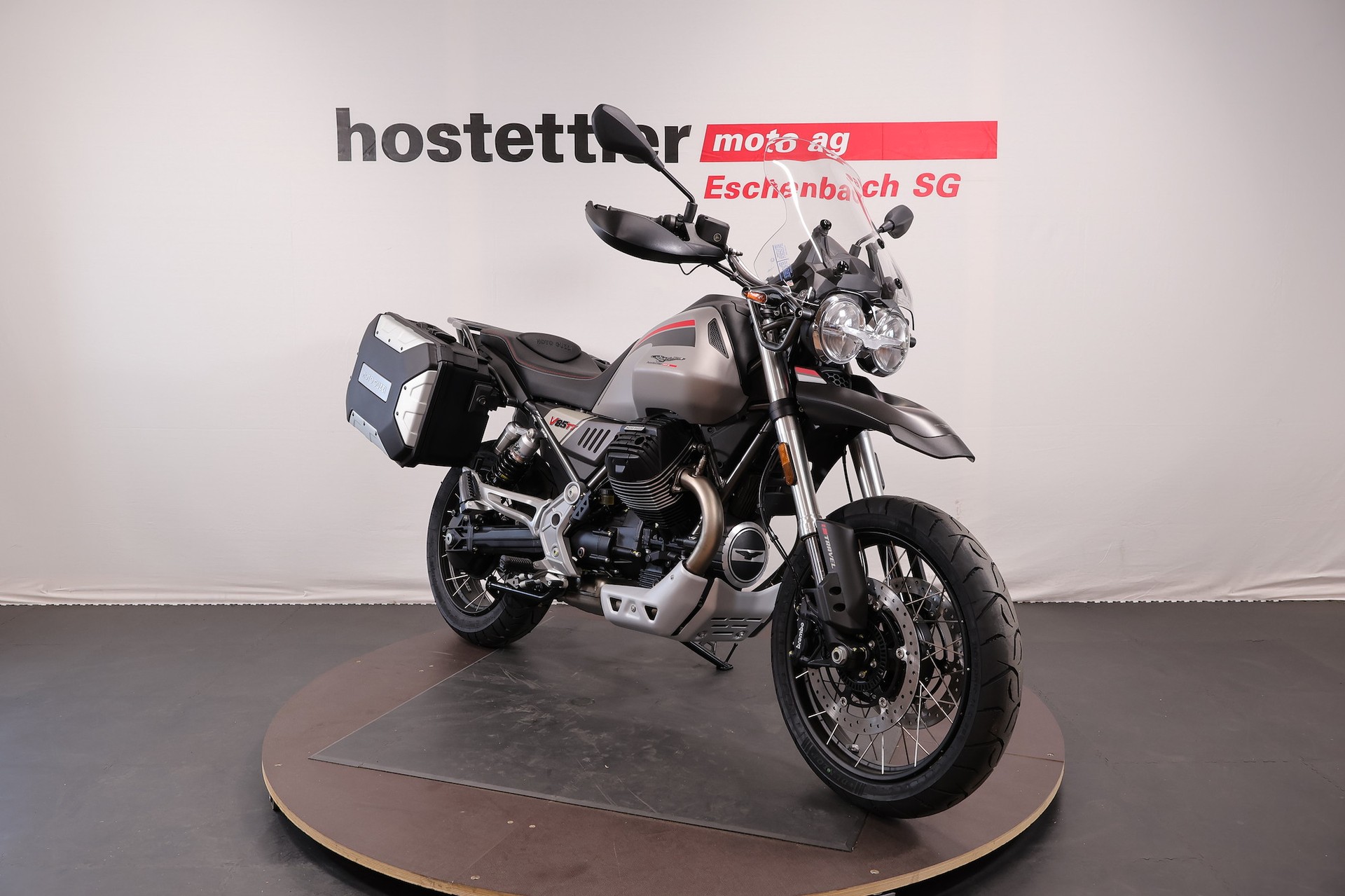 MOTO GUZZI V85 TT Travel