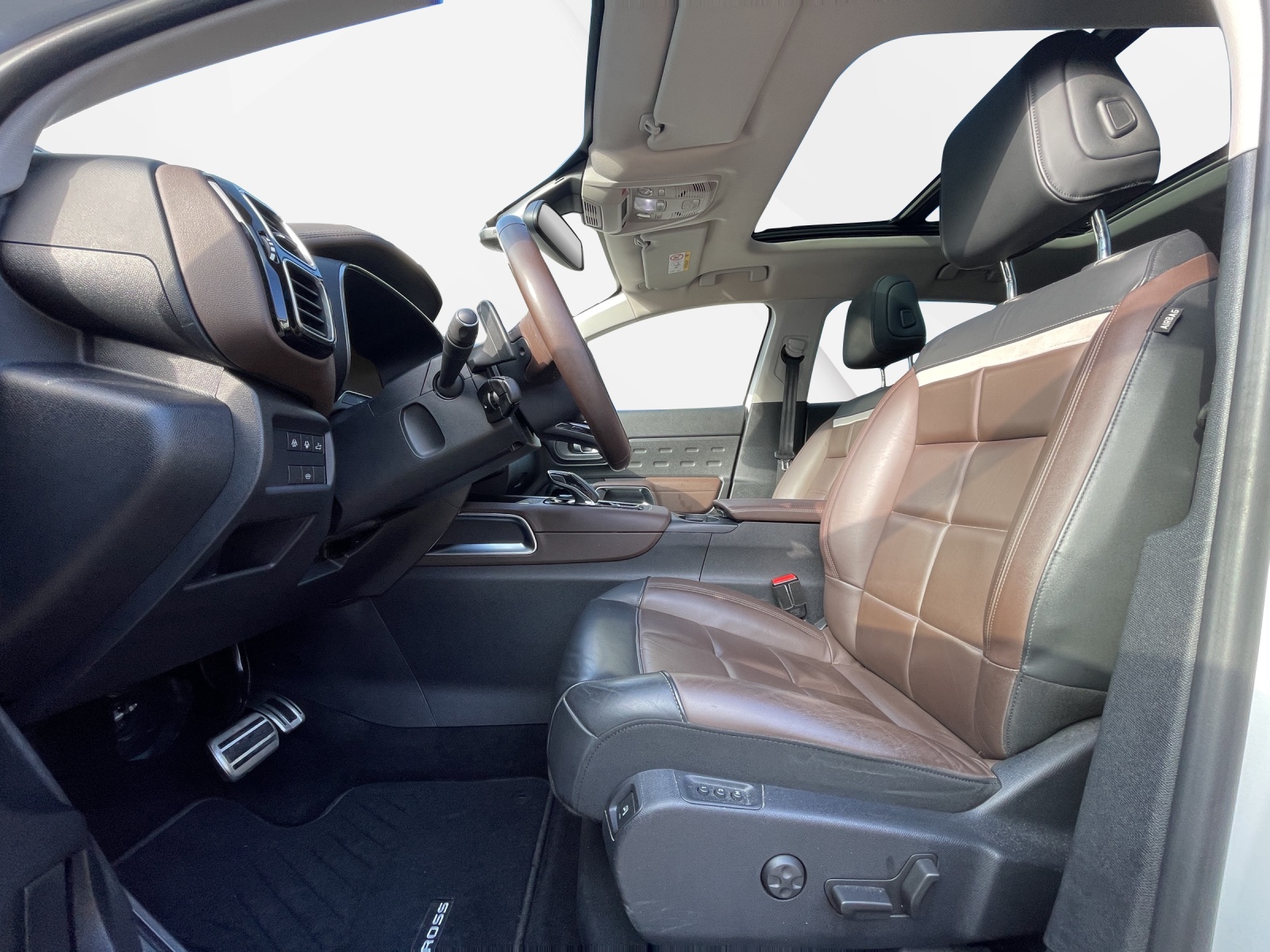CITROEN C5 Aircross 1.6 PureTech Shine-image-9