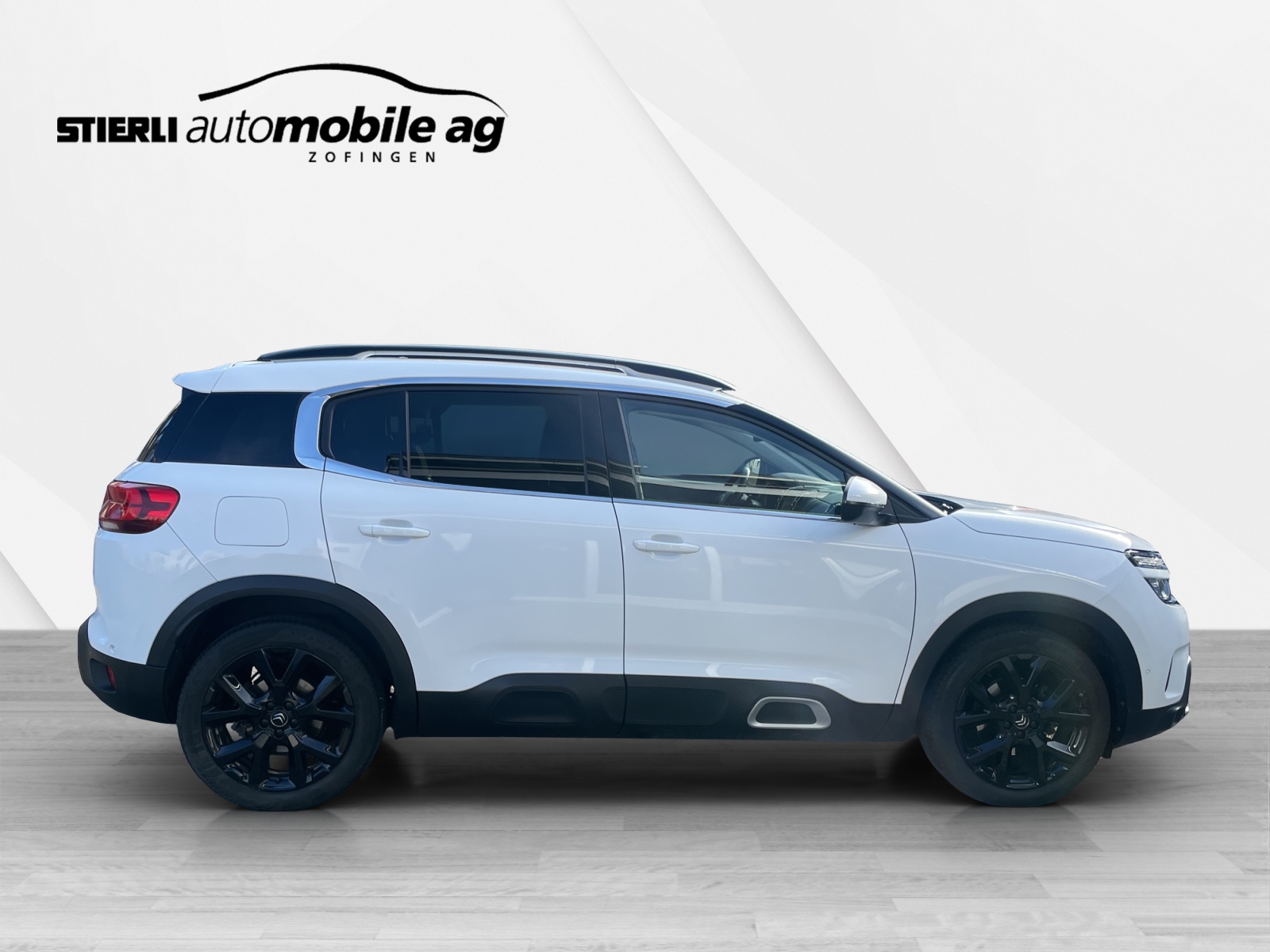 CITROEN C5 Aircross 1.6 PureTech Shine-showroom-element-3