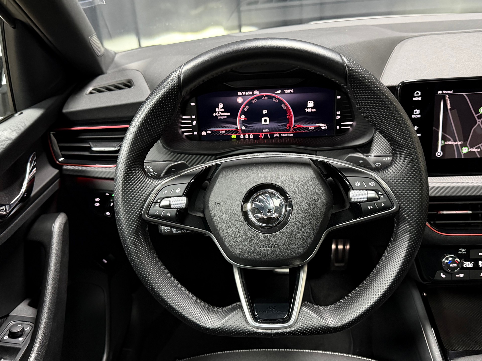 SKODA Scala 1.5 TSI Monte Carlo DSG-image-16