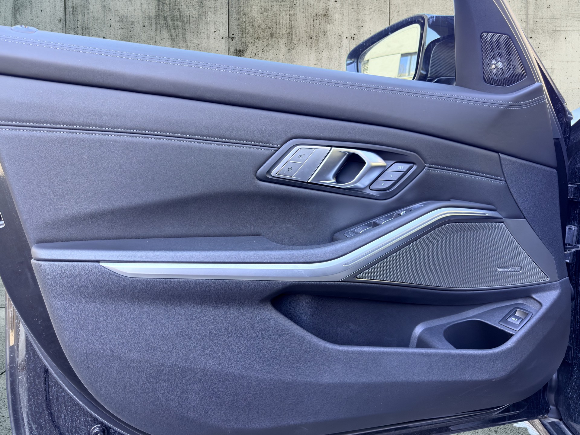 BMW M3 Touring xDrive Competition M-image-13