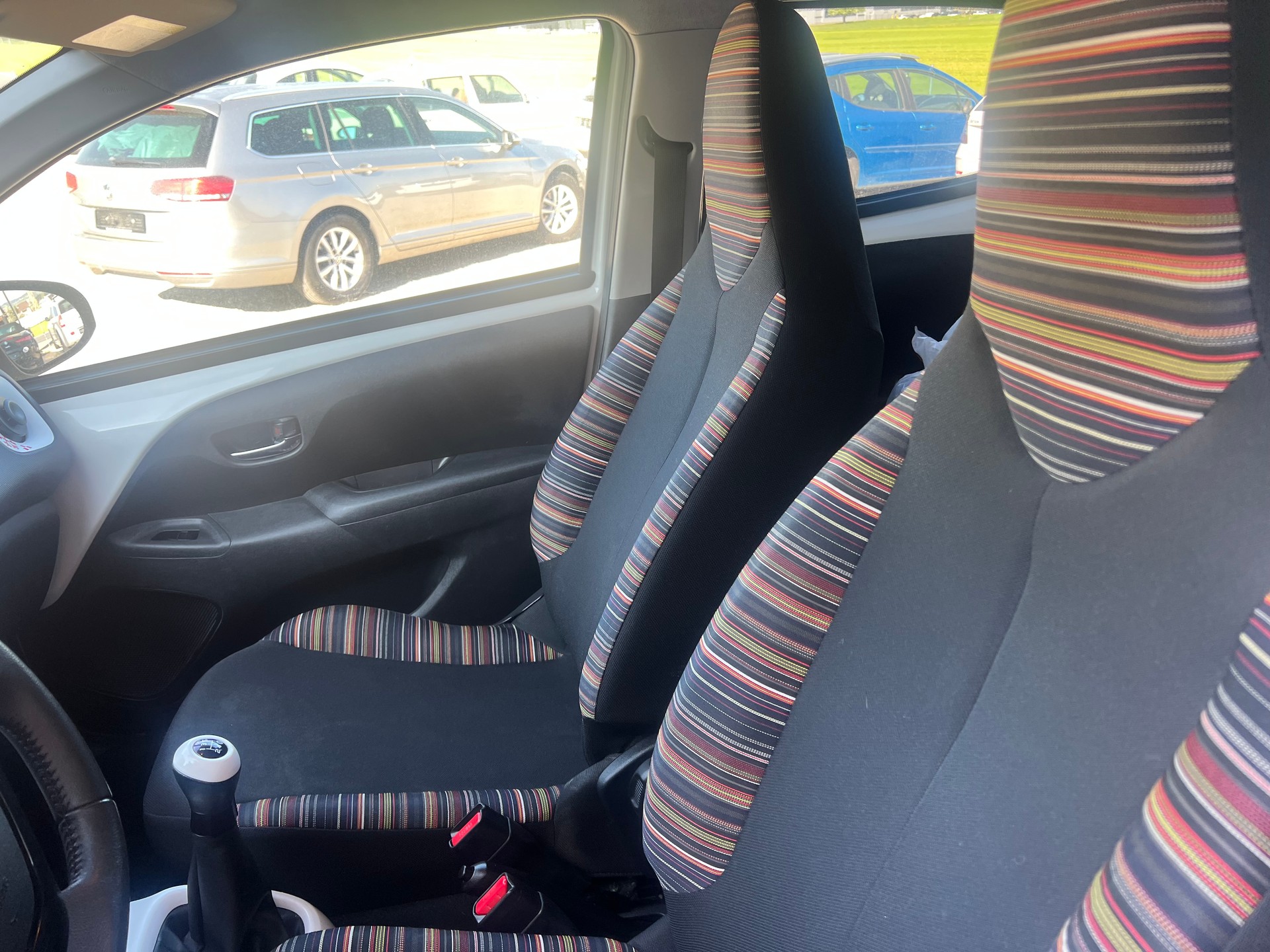 CITROEN C1 1.2 VTi Swiss&Me-image-5