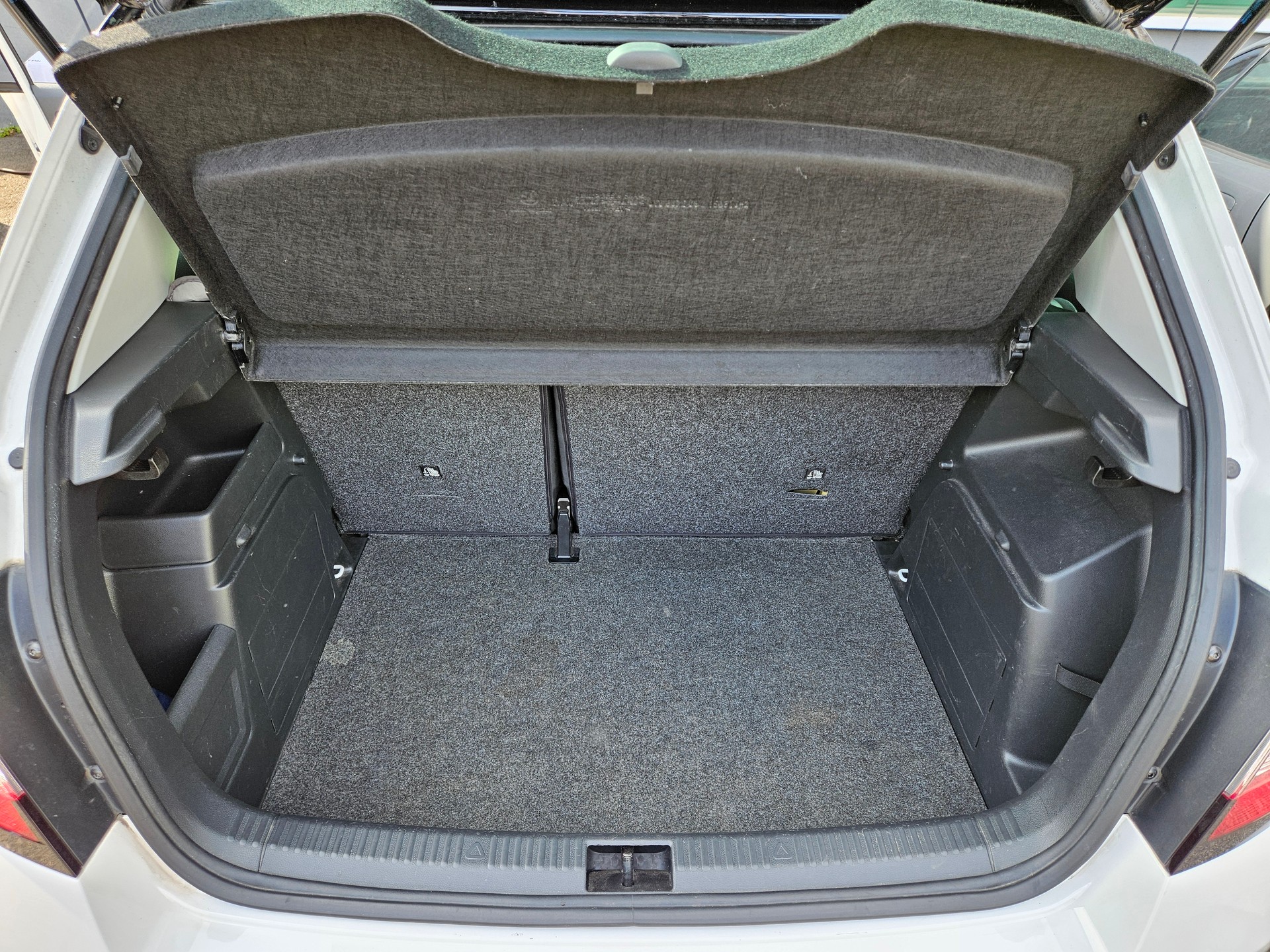 SKODA Fabia 1.2 TSI Style-image-12