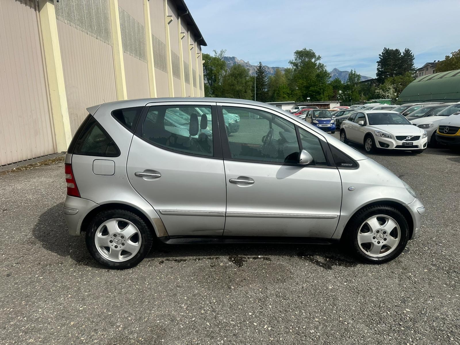 MERCEDES-BENZ A 170 CDI Elégance-image-7