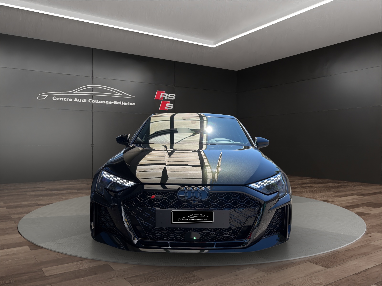 AUDI RS3 Sportback 2.5 TSI quattro S-tronic-showroom-element-1