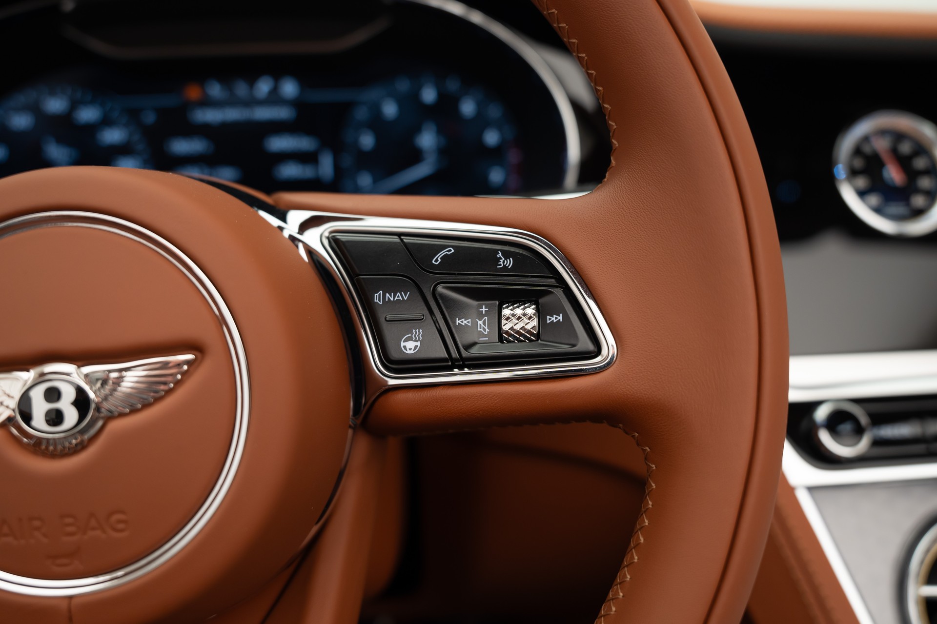 BENTLEY Continental GTC 6.0 W12 Speed-image-9