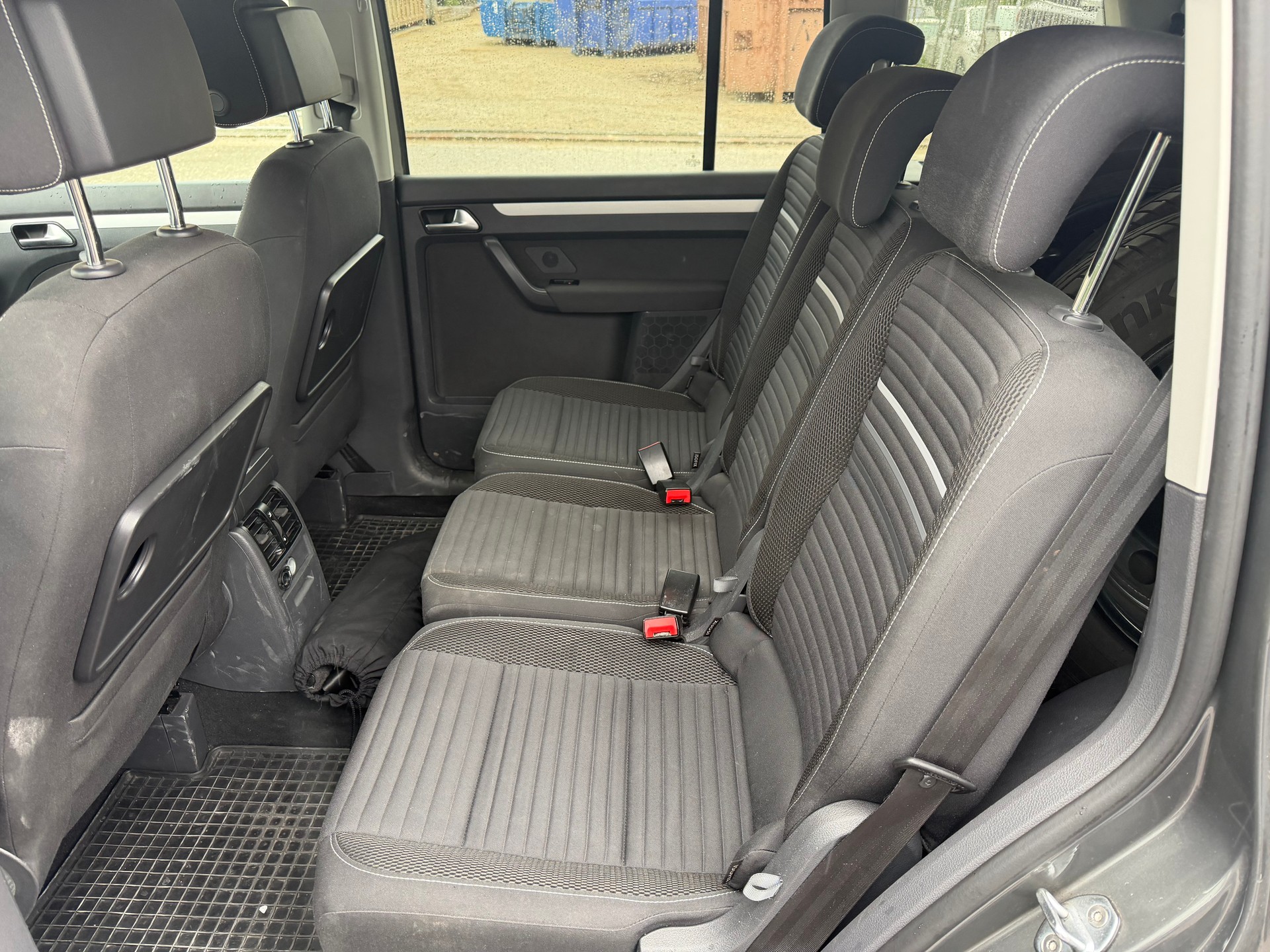 VW Touran 1.4 TSI Cup-image-9