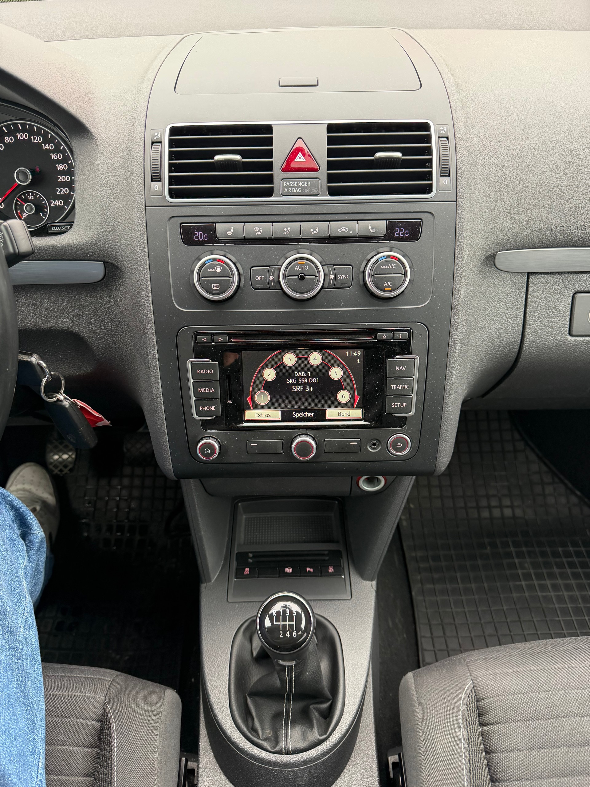 VW Touran 1.4 TSI Cup-image-5
