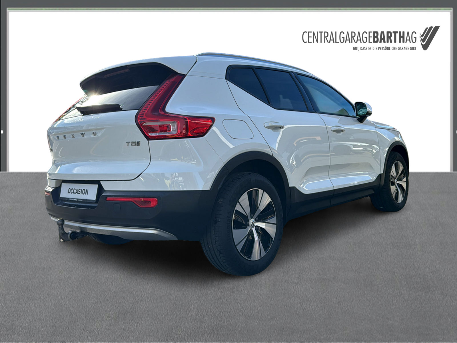 VOLVO XC40 1.5 T5 TE Momentum-image-6