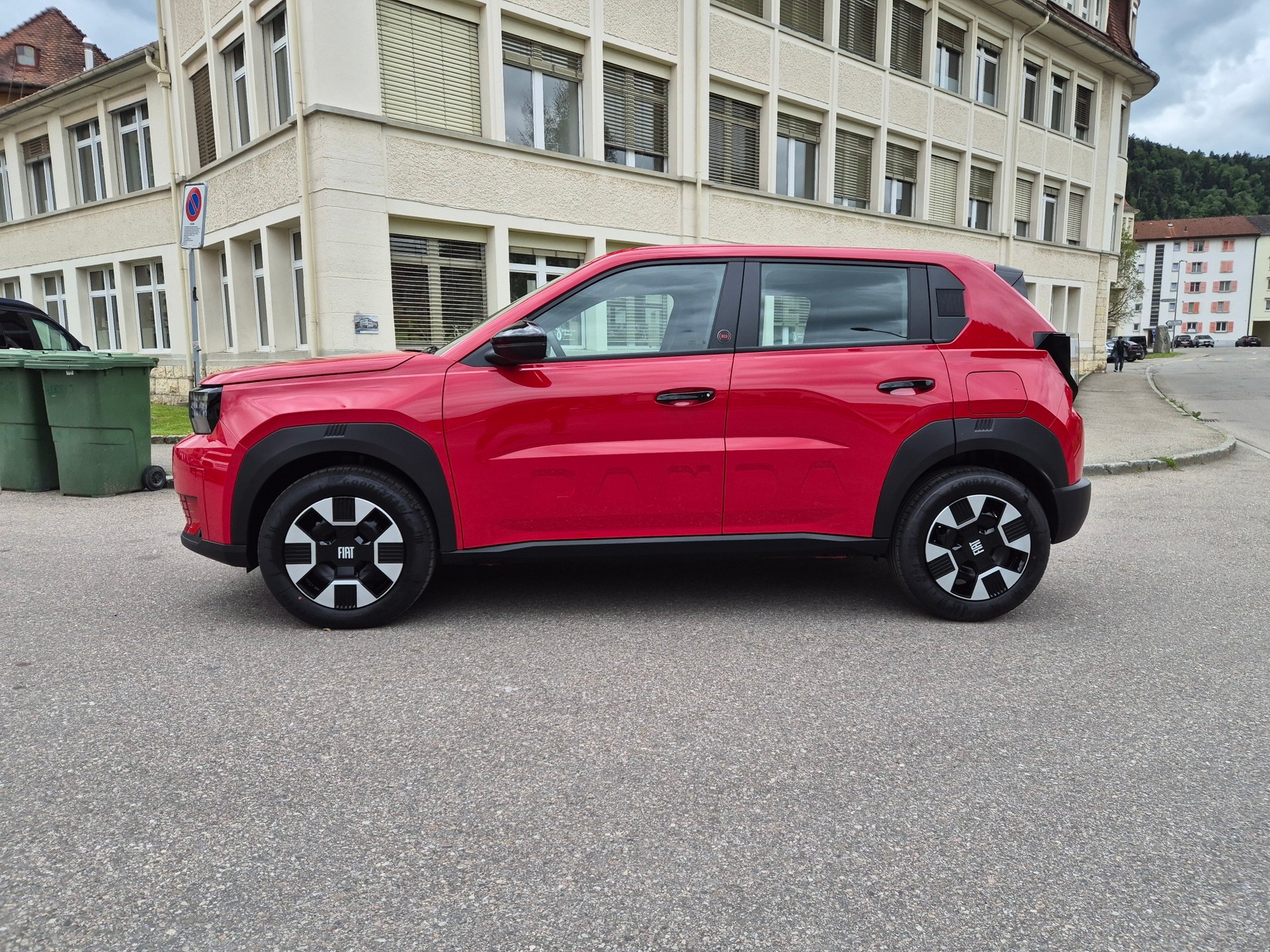 FIAT Grande Panda MHEV Icon-showroom-element-1