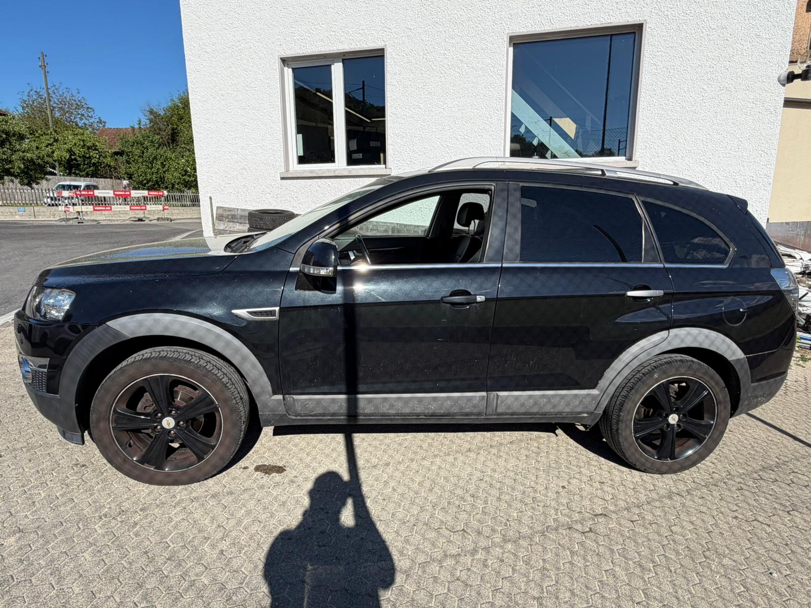 CHEVROLET Captiva 2.2 VCDi LT 4WD Automatic-showroom-element-1