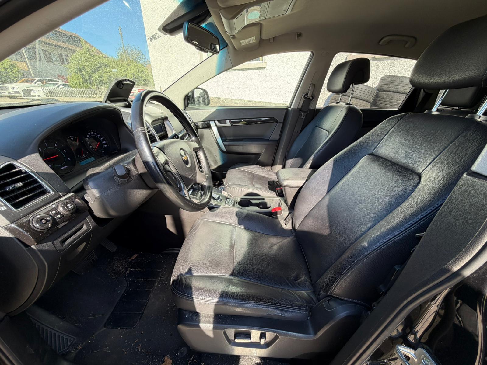 CHEVROLET Captiva 2.2 VCDi LT 4WD Automatic-image-10