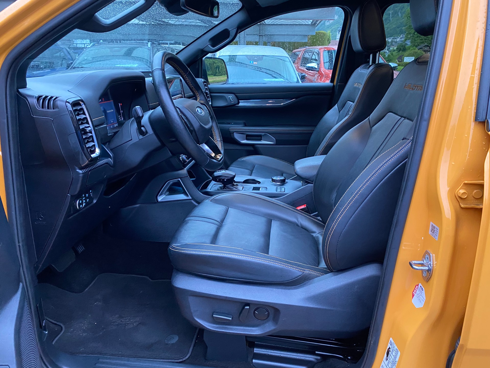 FORD Ranger Wildtrak 3.0 Eco Blue e-4WD Automat-image-2